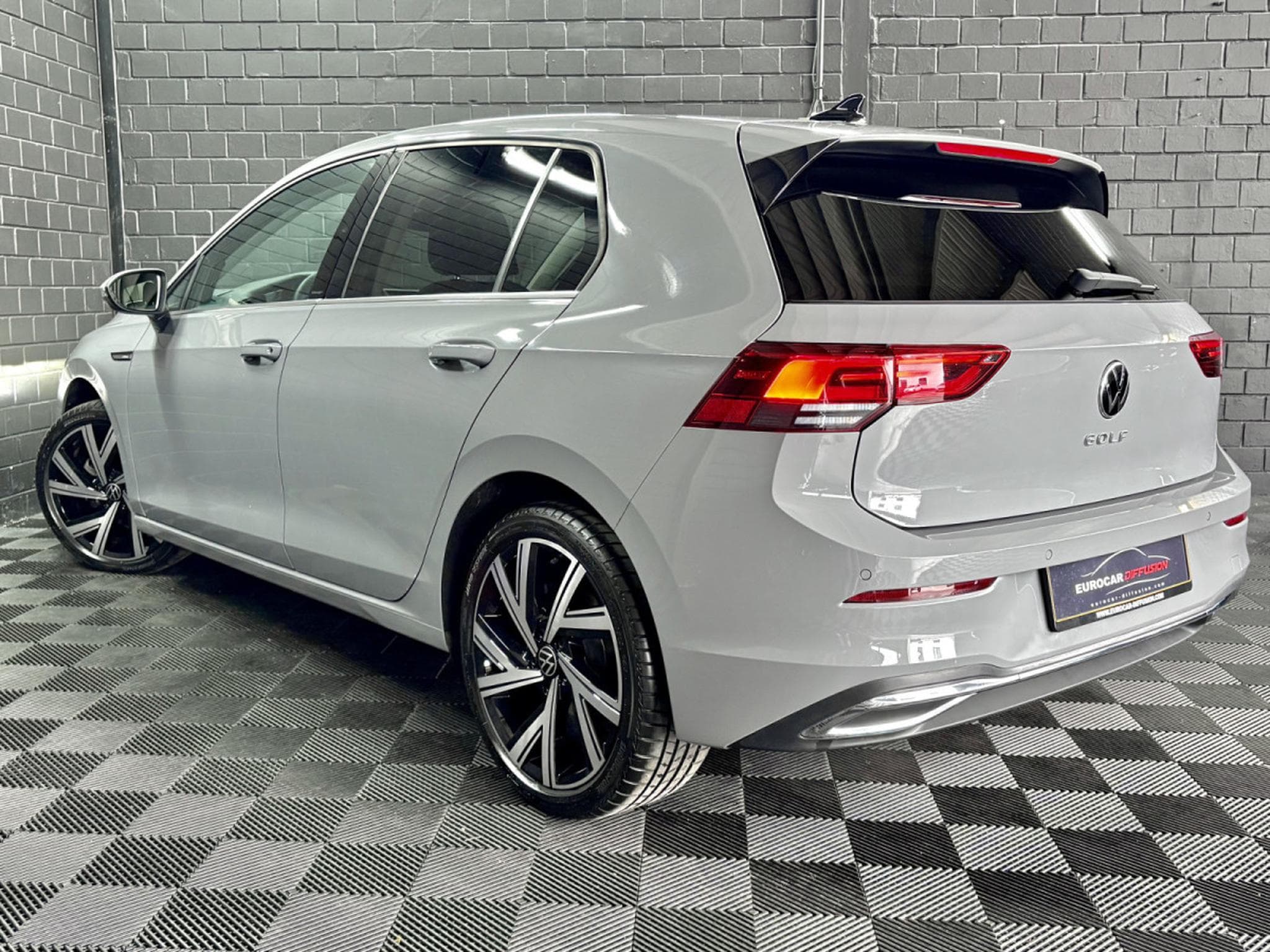 VW Golf Style 1.5 TSI 130 CV BVM6 *BERGAMO* MASSAGE* CARPLAY * (2024) - Photo 4