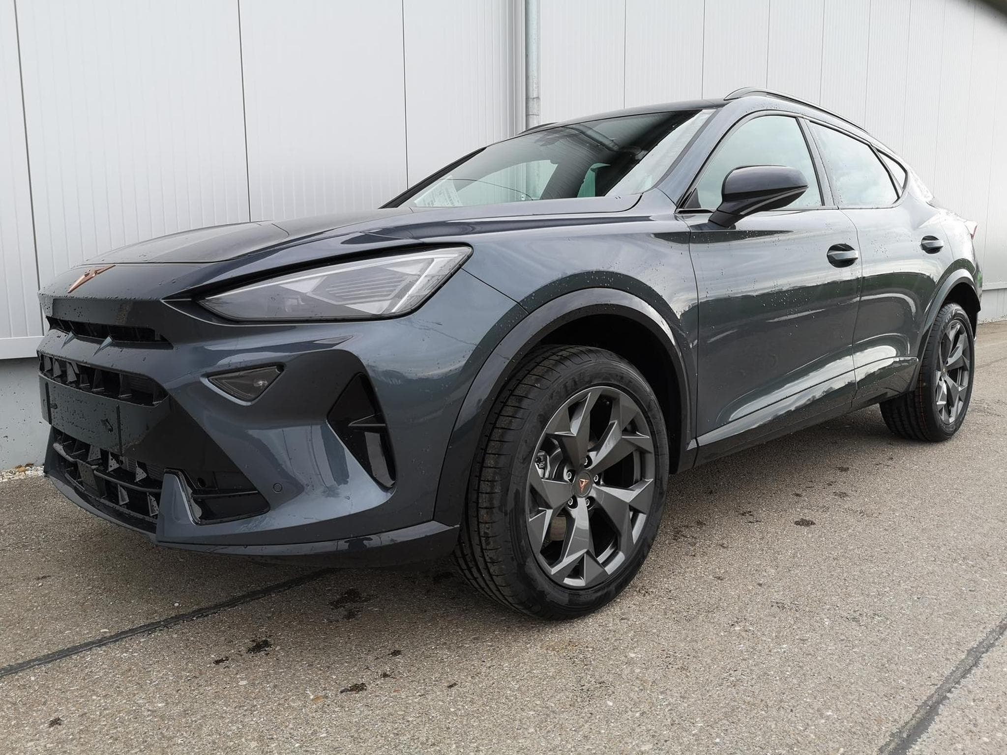 Cupra Formentor 1.5 eTSI 110 kW (2026) - Photo 1