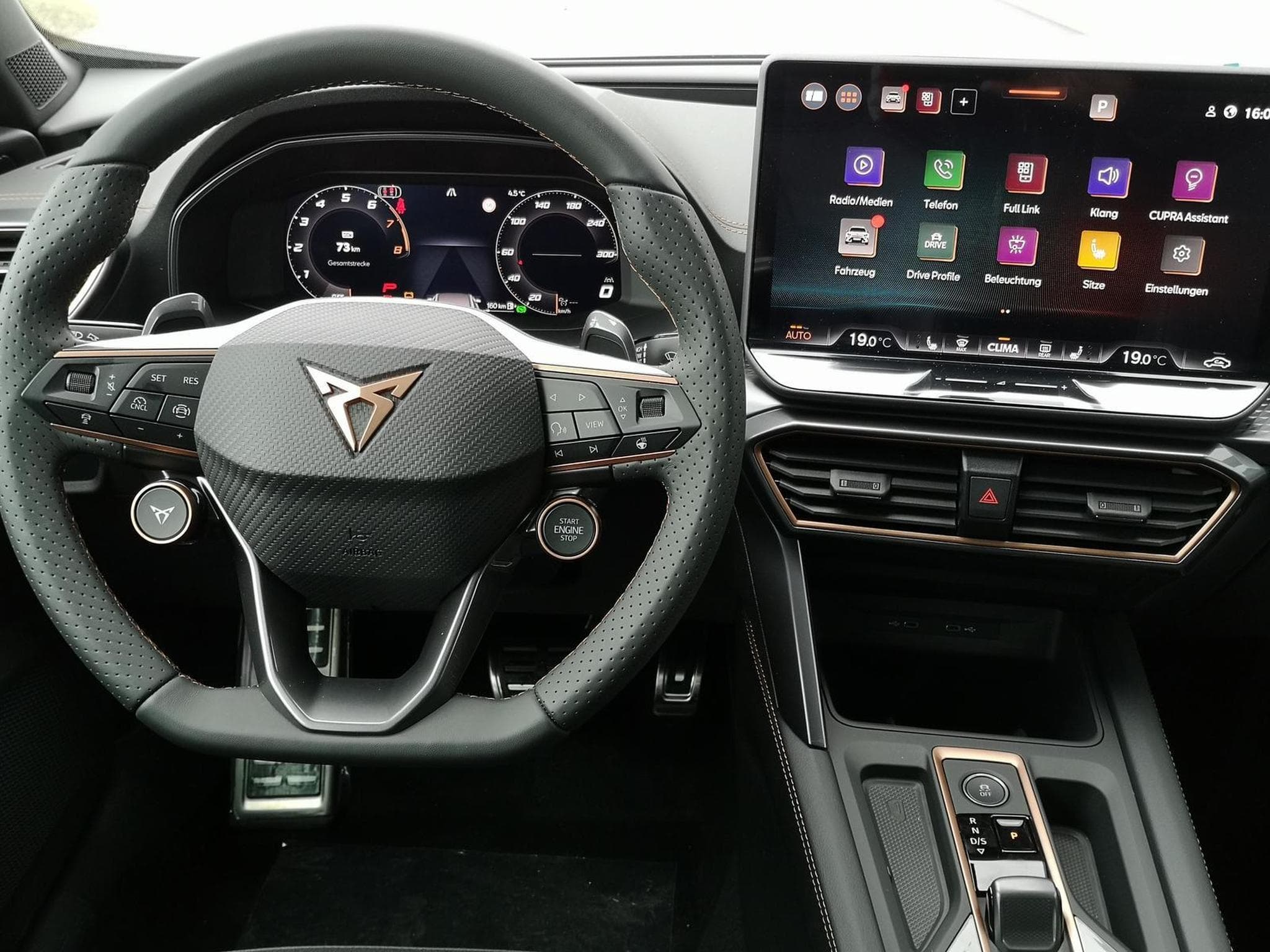 Cupra Formentor 1.5 eTSI 110 kW (2026) - Photo 5