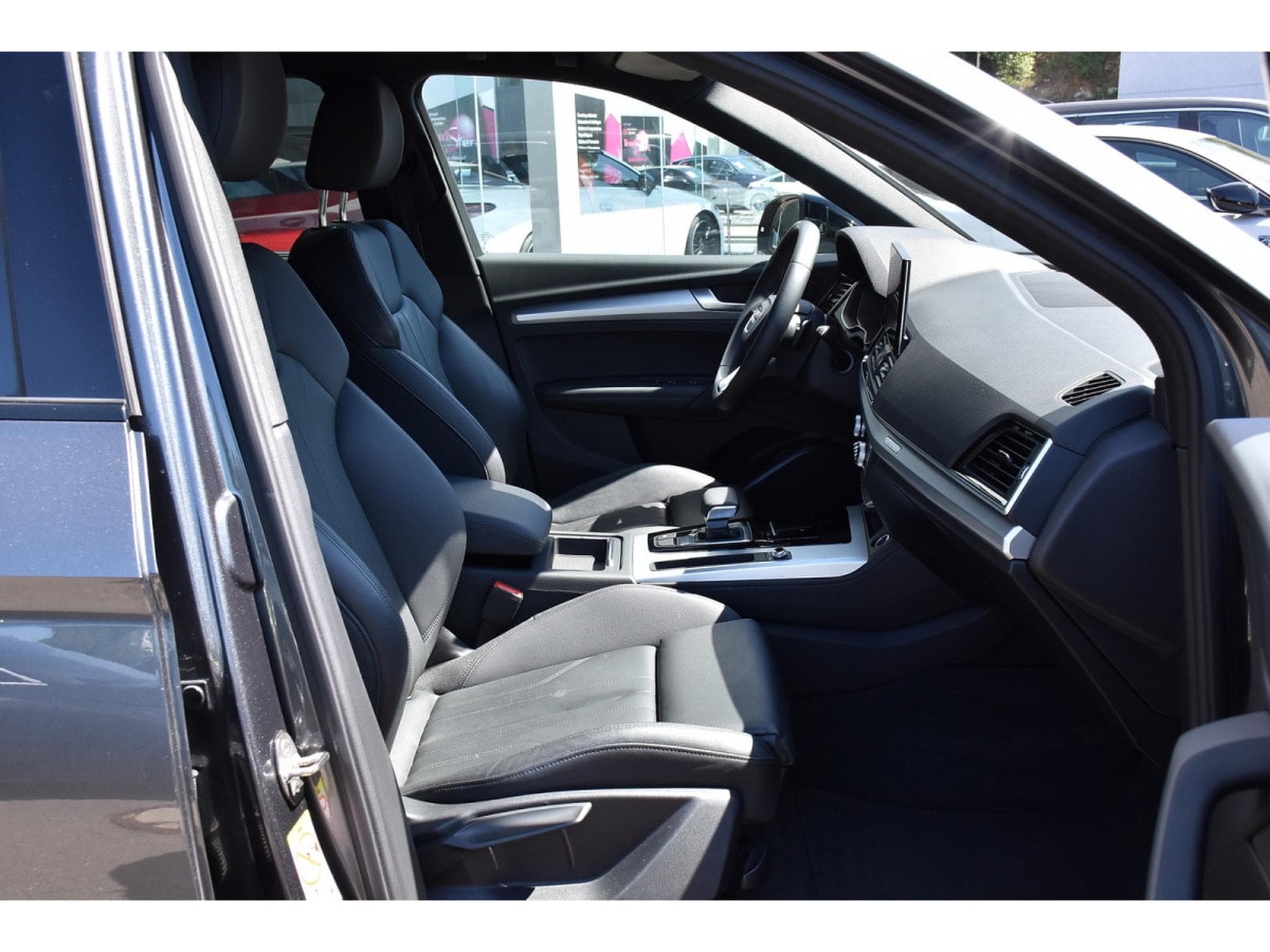 Audi Q5 50 TDI Quattro S-Line Tiptronic CUIR ACC ATT RMQ MATRIX 1° M (2023) - Photo 8