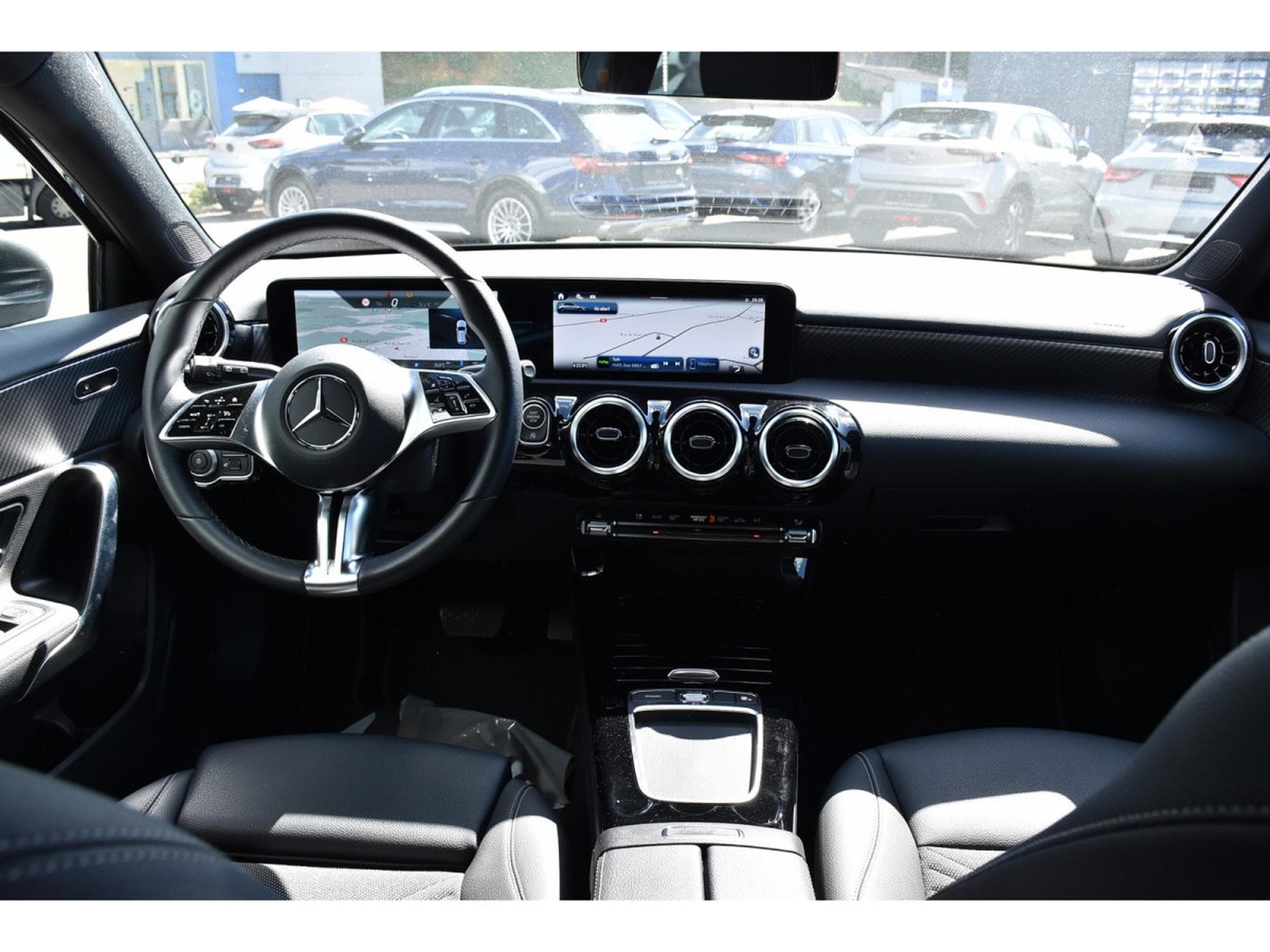 Mercedes A 180 CDI Progressive 8G-DCT CUIR GPS LANE CAM 1° MAIN (2025) - Photo 6