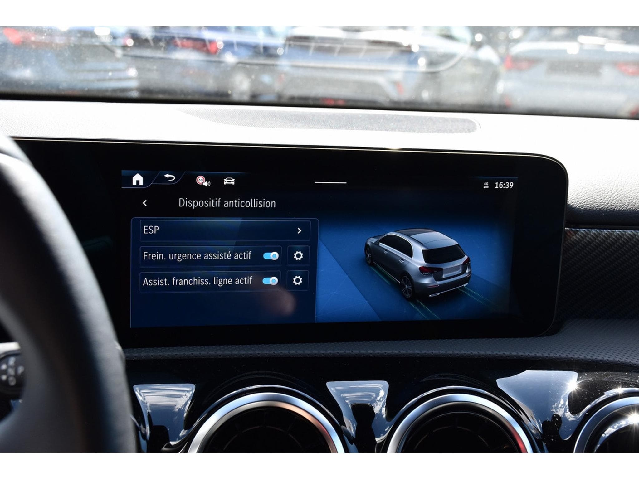 Mercedes A 180 CDI Progressive 8G-DCT CUIR GPS LANE CAM 1° MAIN (2024) - Photo 12