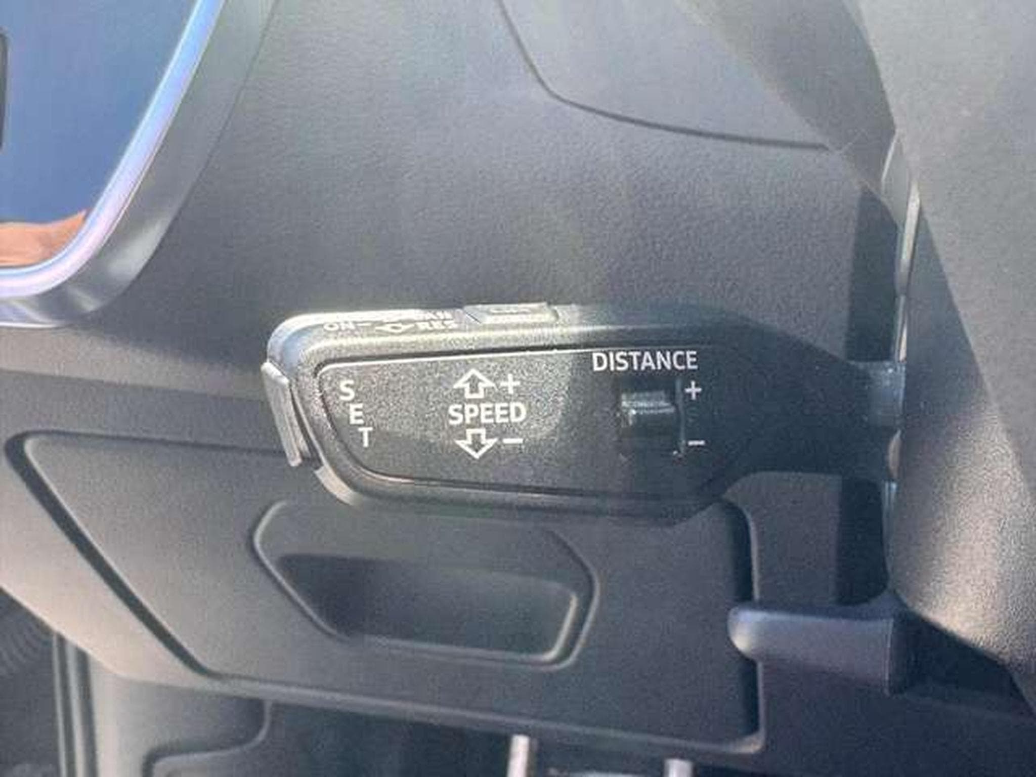 Audi A6 A6 55 TFSI e quattro S tronic sport (2020) - Photo 17