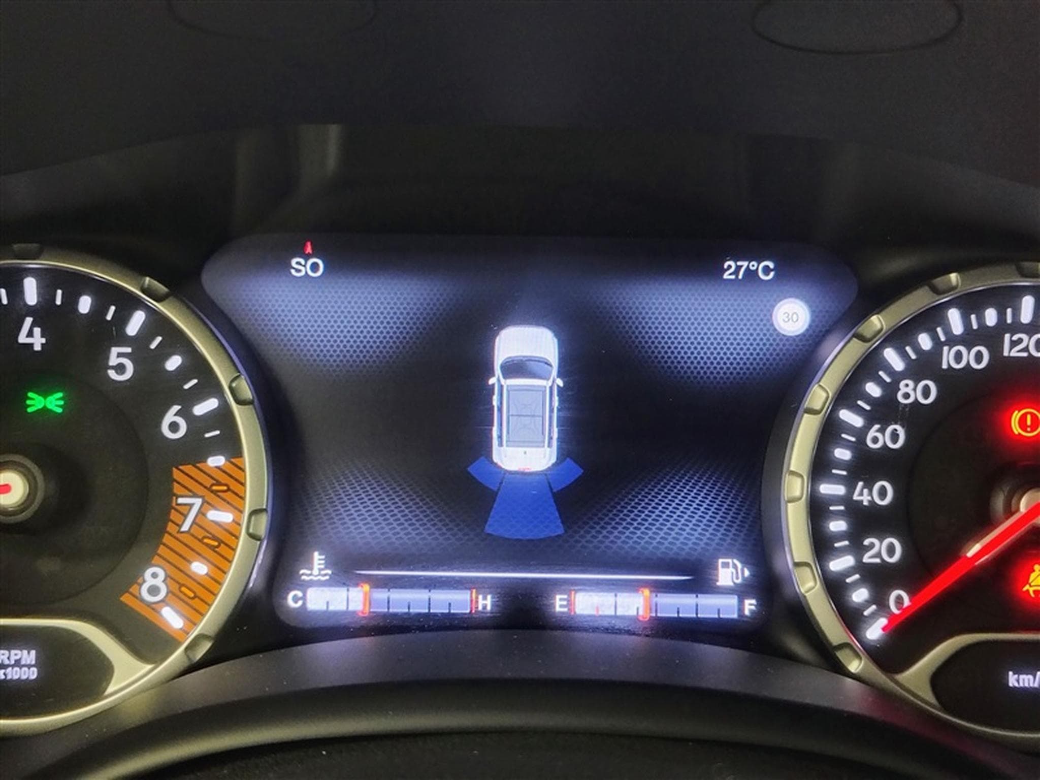 Jeep Renegade 1.0 T3 120cv Longitude CARPLAY / PDC AR / JA 16" (2024) - Photo 17