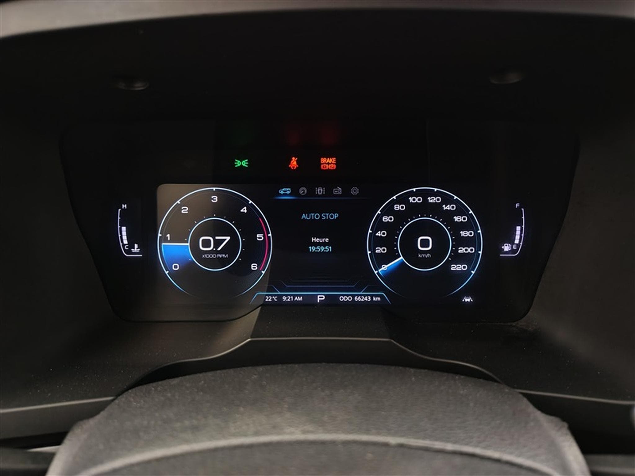 KGM Korando 1.6 CRDi 136cv AT Dream CARPLAY / FULL LED / CAMERA / JA 18" (2021) - Photo 10