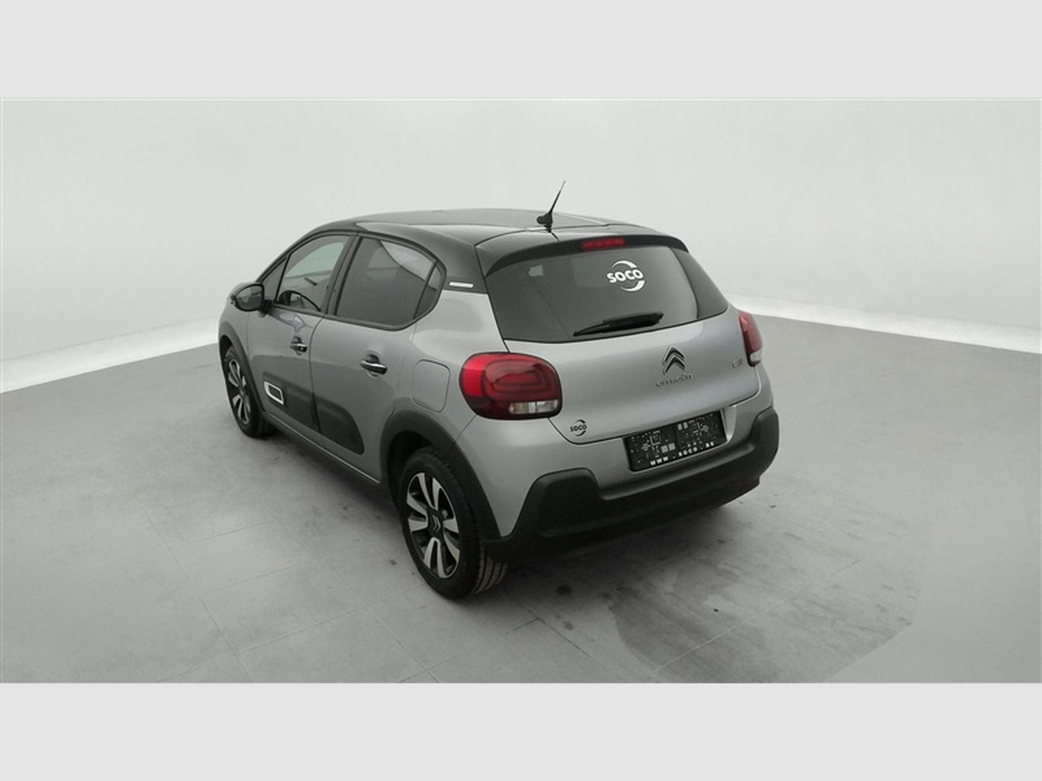 Citroen C3 1.2i PureTech Shine CARPLAY / FULL LED / JA 16" (2023) - Photo 2