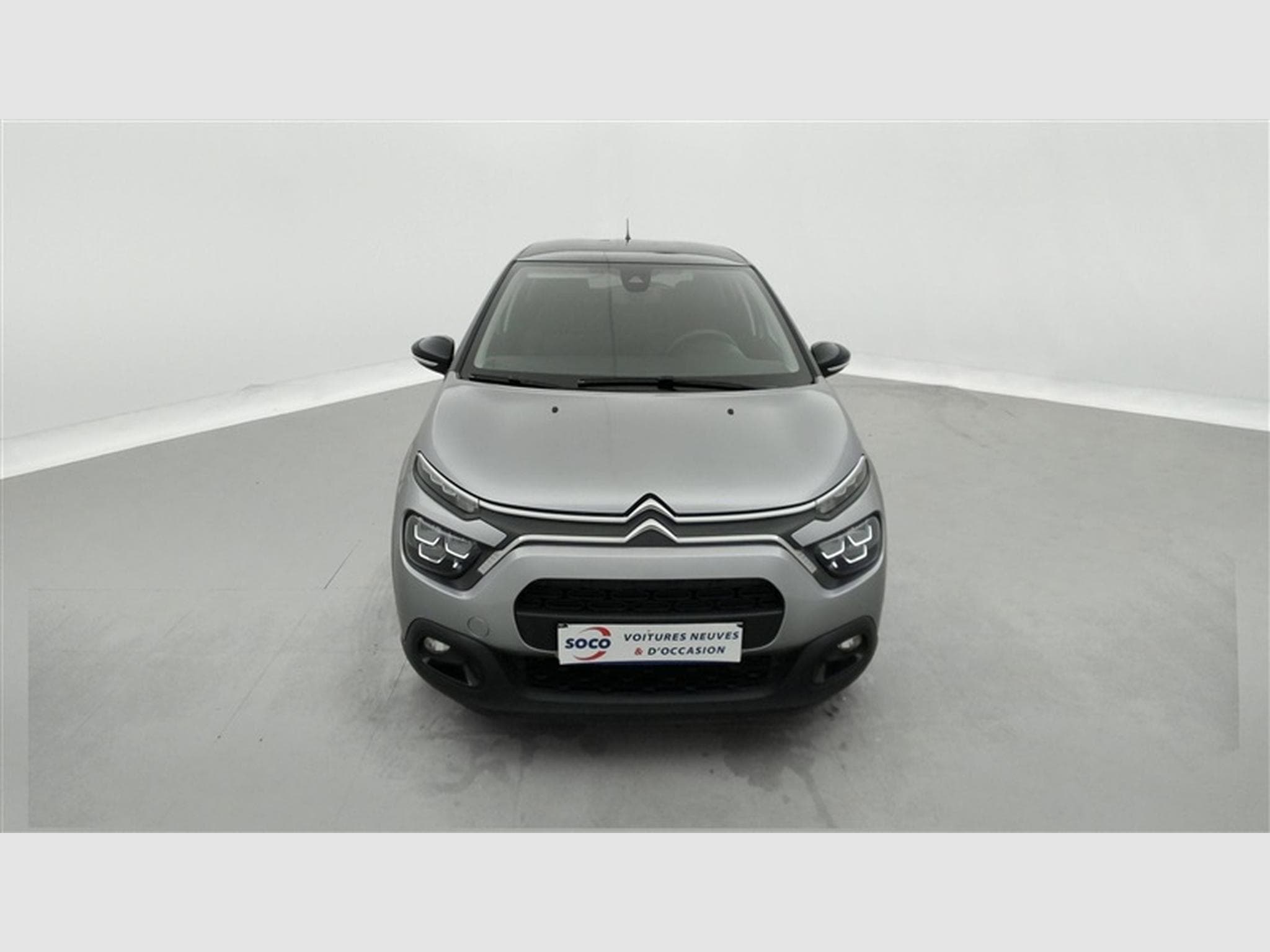 Citroen C3 1.2i PureTech Shine CARPLAY / FULL LED / JA 16" (2023) - Photo 4