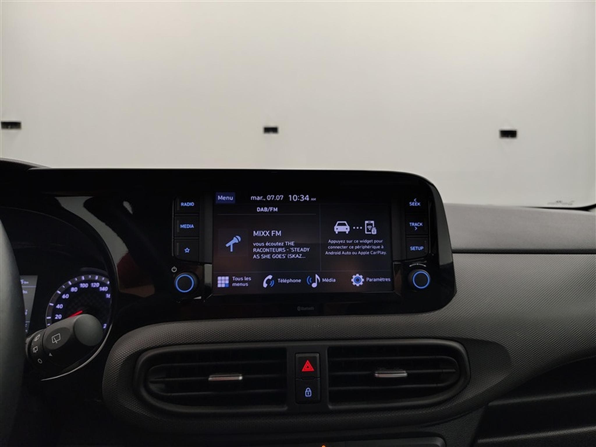 Hyundai i10 1.0i Twist (2022) - Photo 11
