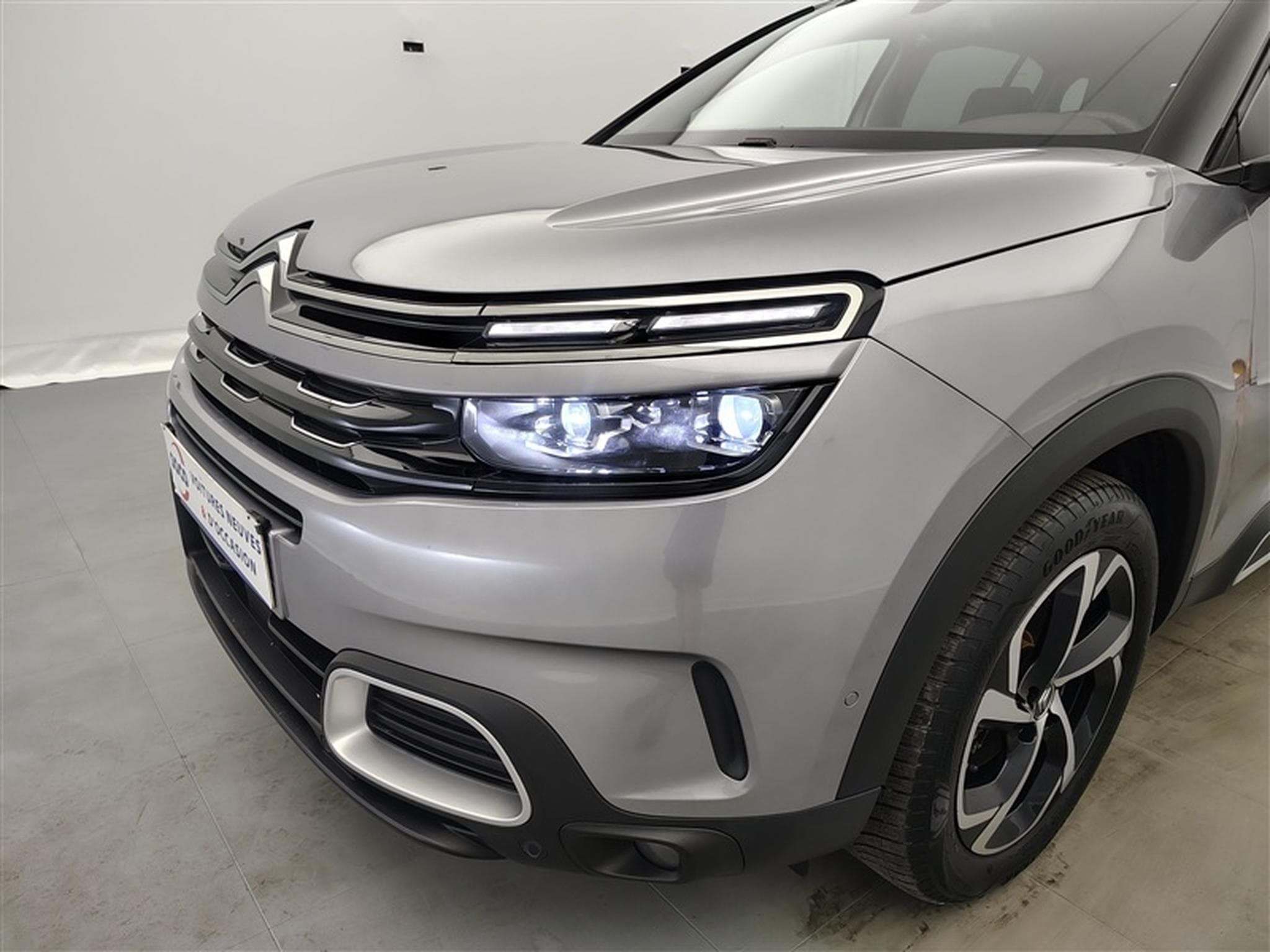Citroen C5 Aircross 1.2 PureTech 130cv CAMERA / JA 18" (2020) - Photo 15
