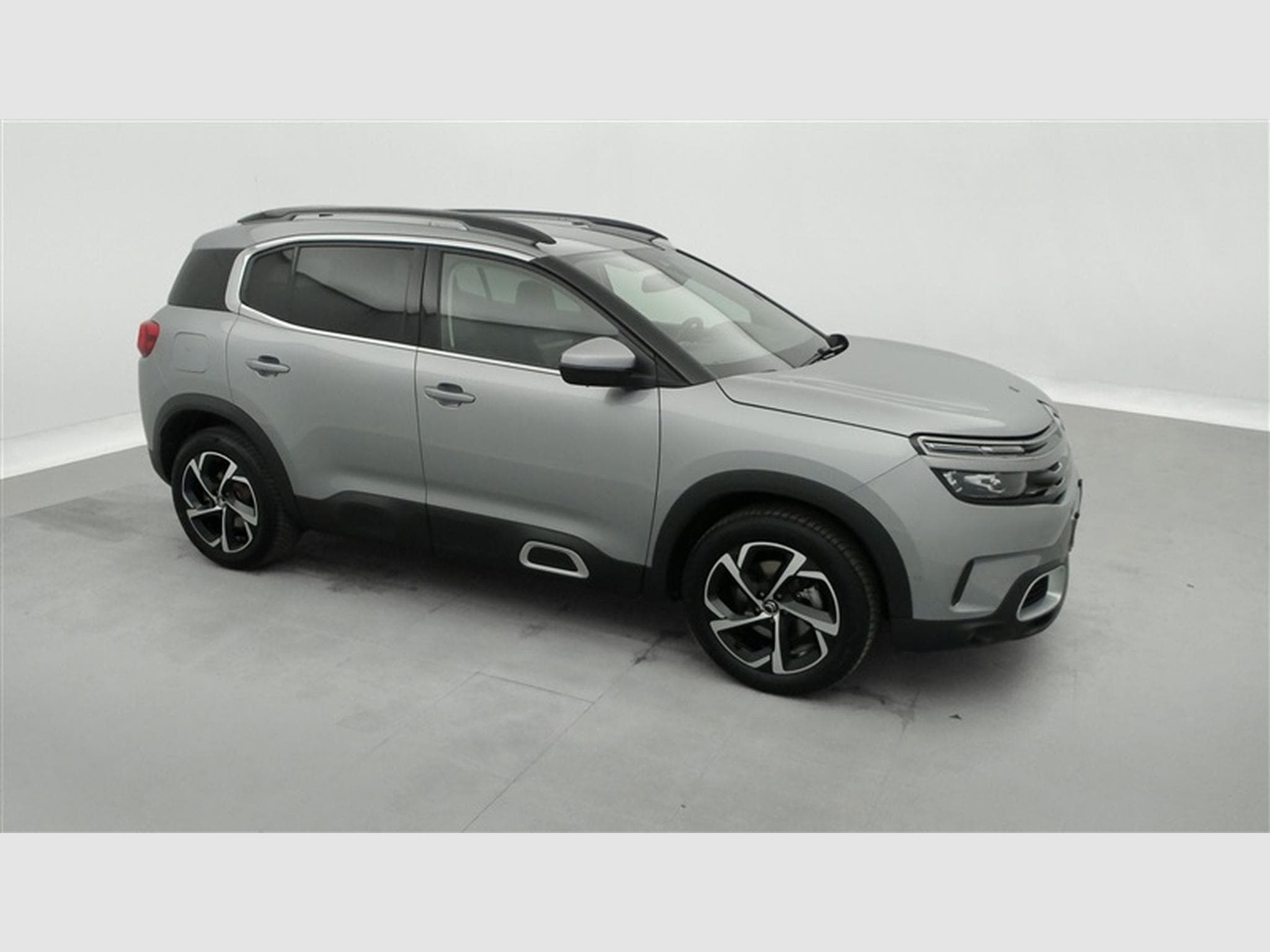 Citroen C5 Aircross 1.2 PureTech 130cv CAMERA / JA 18" (2020) - Photo 23