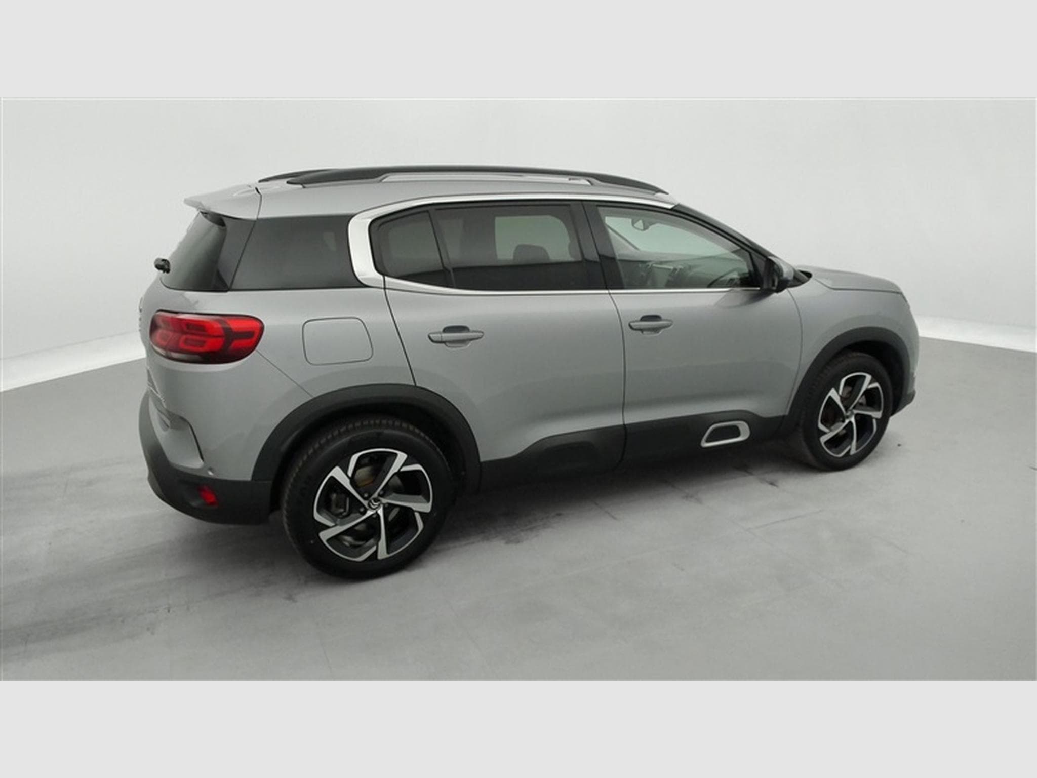 Citroen C5 Aircross 1.2 PureTech 130cv CAMERA / JA 18" (2020) - Photo 25