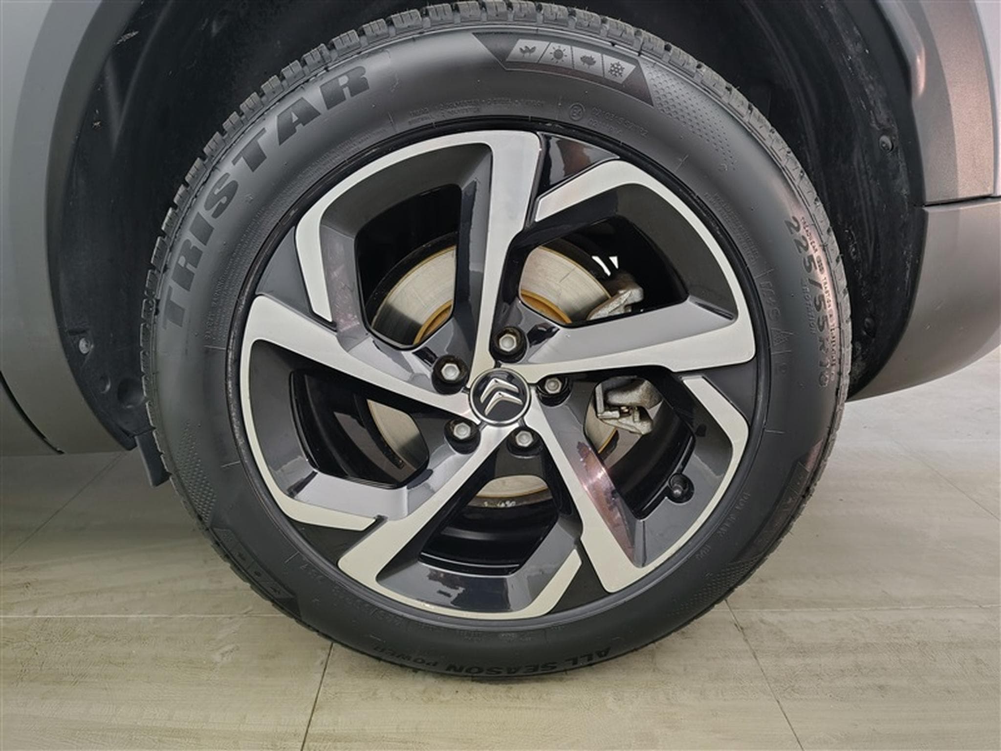 Citroen C5 Aircross 1.2 PureTech 130cv CAMERA / JA 18" (2020) - Photo 6
