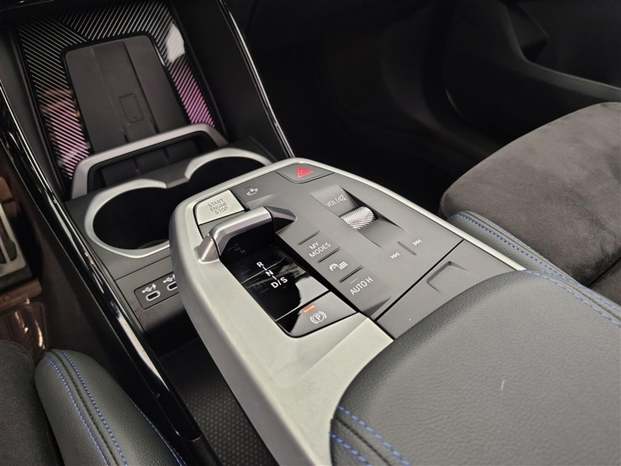 BMW X1 1.5iA sDrive20 MHEV pack M (2022) - Photo 12