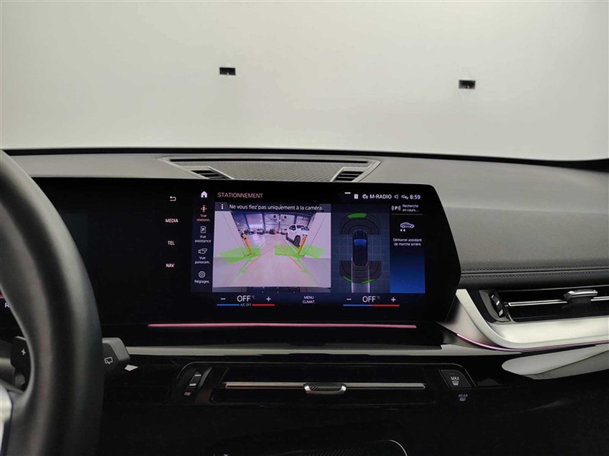 BMW X1 1.5iA sDrive20 MHEV pack M (2022) - Photo 18