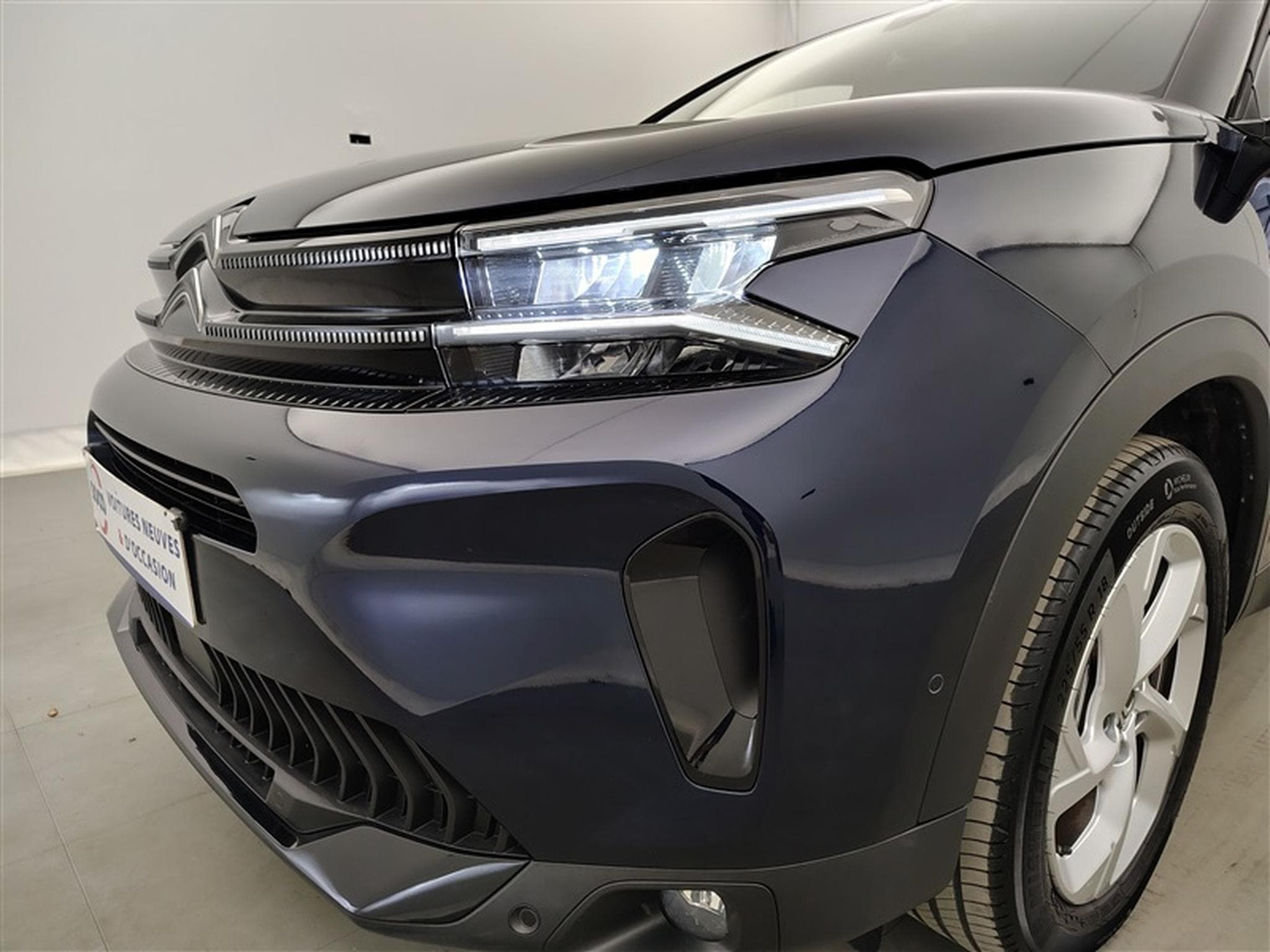 Citroen C5 Aircross 1.6 PHEV 180cv EAT8 Feel NAVI / FULL LED / CAMERA / KEYLESS (2024) - Photo 15