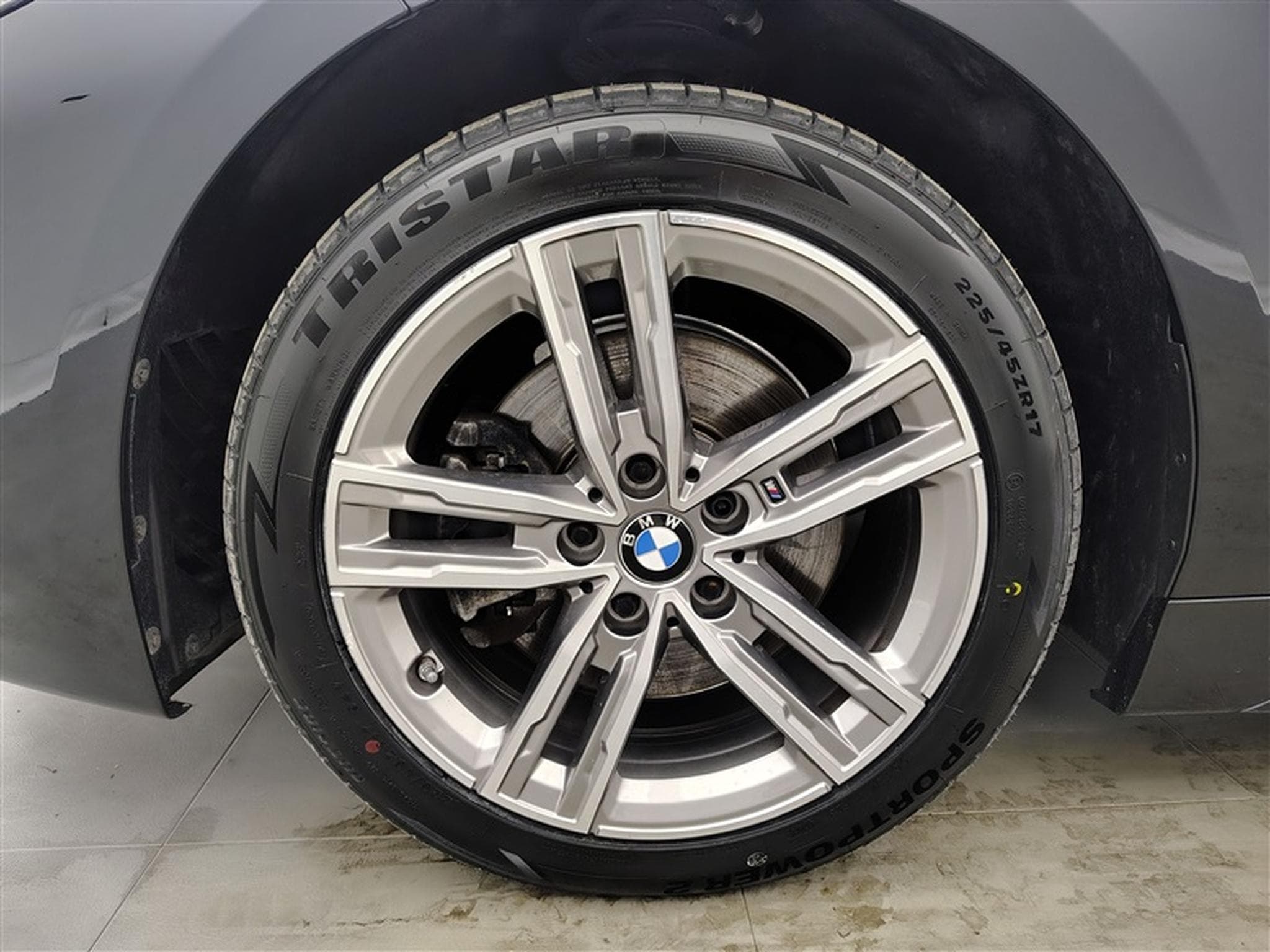 BMW 116 116iA PACK M   Navi / Led (2021) - Photo 6