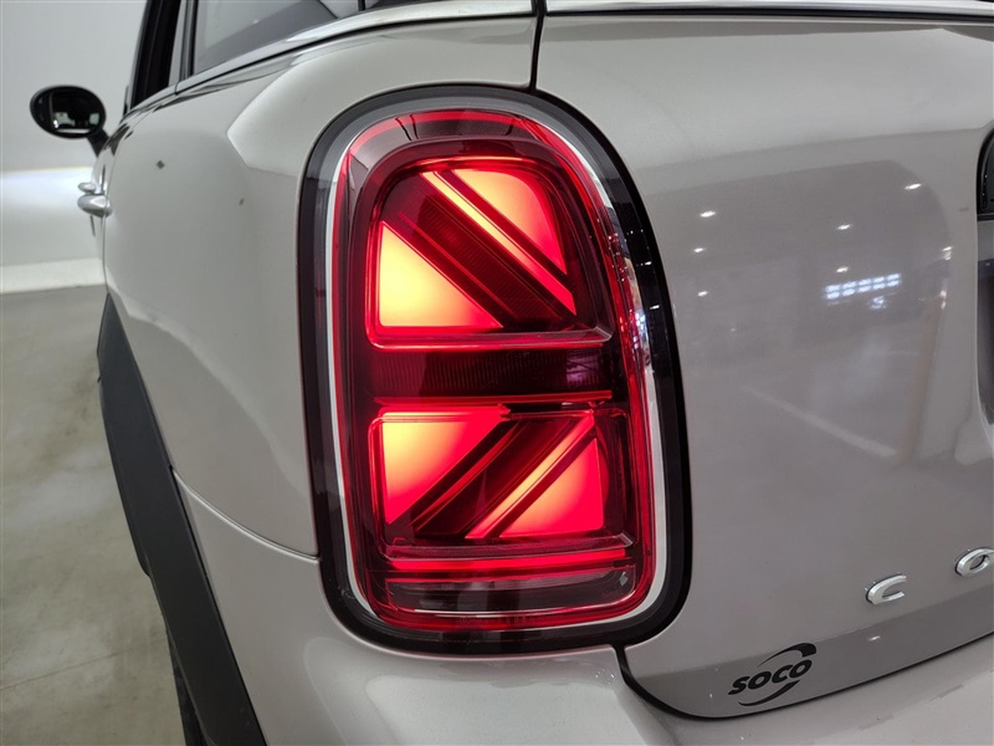 MINI Countryman 1.5iA Cooper NAVI / FULL LED / CUIR / TOIT PANO / CAMERA (2023) - Photo 16