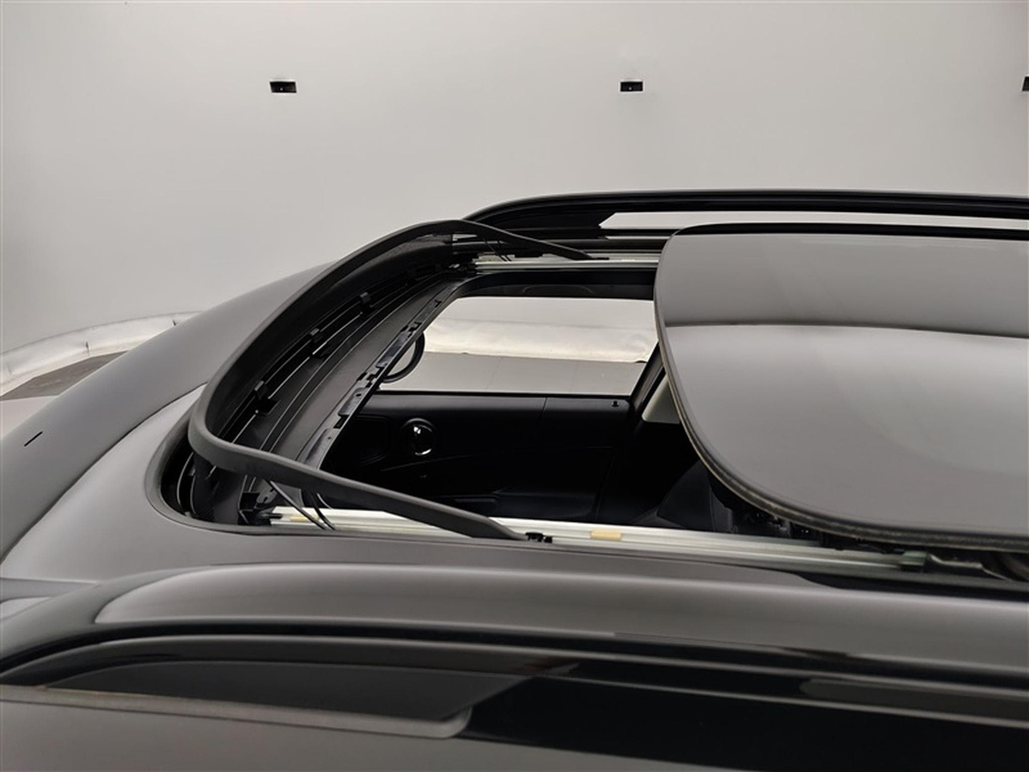 MINI Countryman 1.5iA Cooper NAVI / FULL LED / CUIR / TOIT PANO / CAMERA (2023) - Photo 19