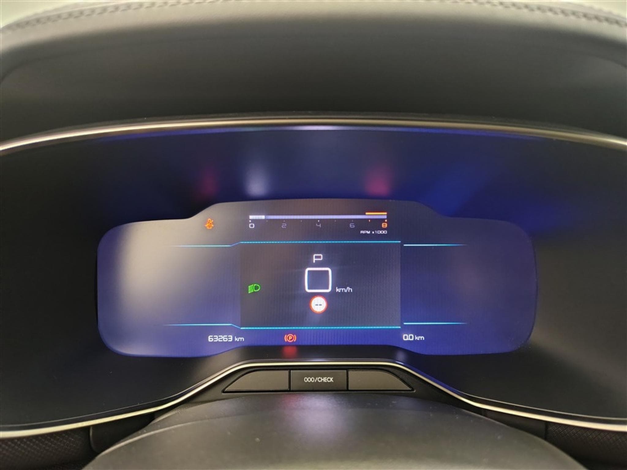 Citroen C5 Aircross 1.2 PureTech Shine EAT8 NAVI / CUIR-ALCANTARA / FULL LED (2023) - Photo 10