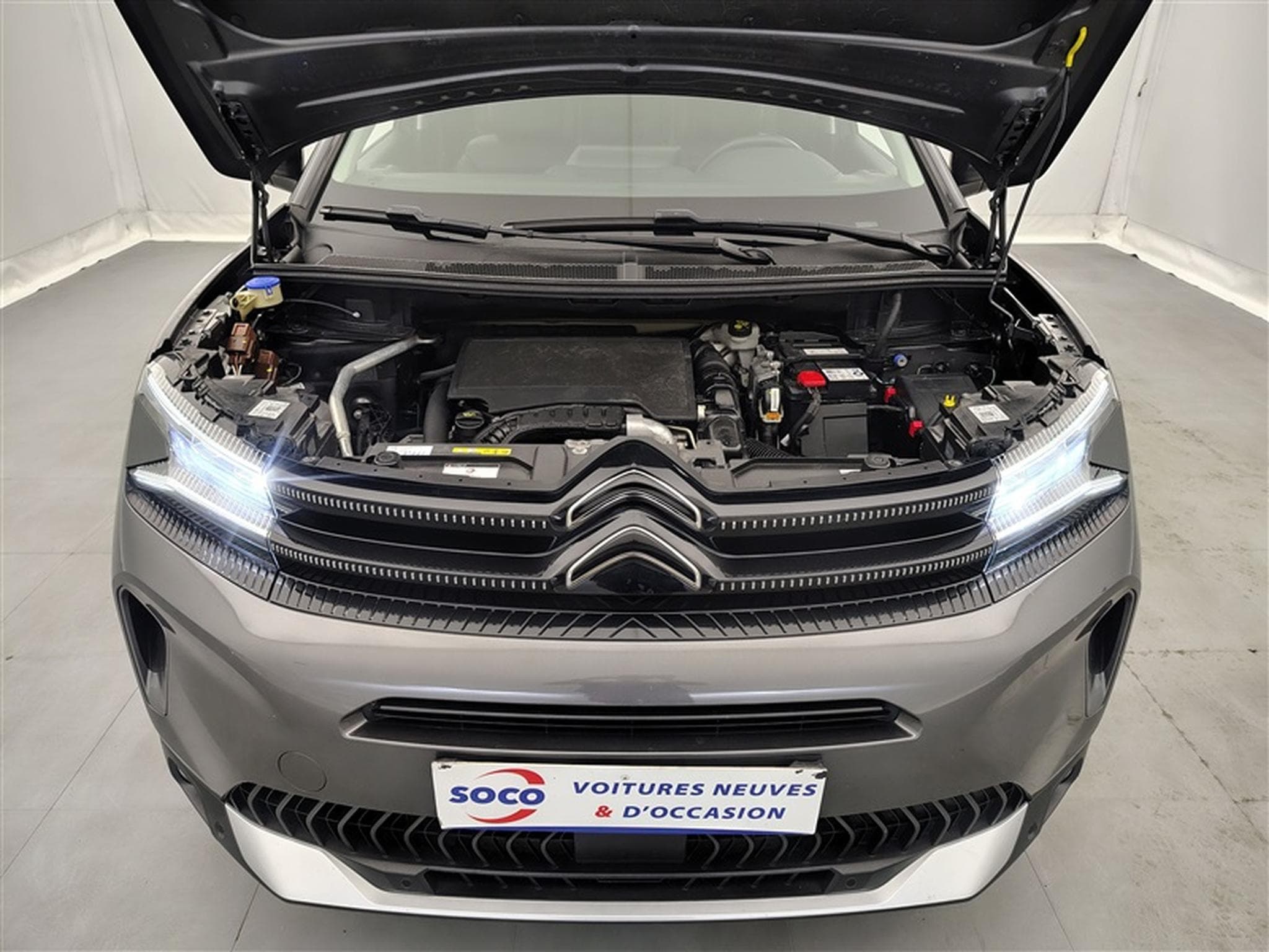 Citroen C5 Aircross 1.2 PureTech Shine EAT8 NAVI / CUIR-ALCANTARA / FULL LED (2023) - Photo 19