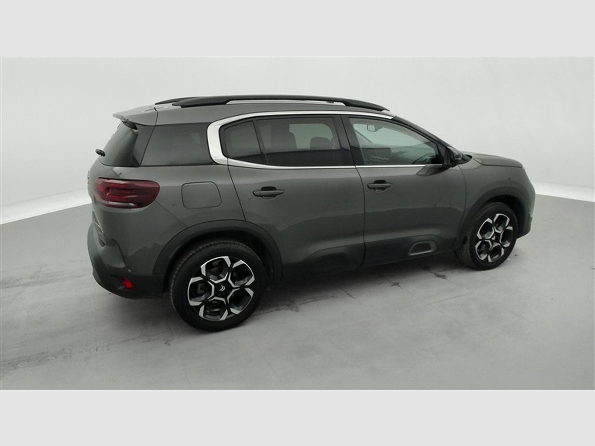 Citroen C5 Aircross 1.2 PureTech Shine EAT8 NAVI / CUIR-ALCANTARA / FULL LED (2023) - Photo 25