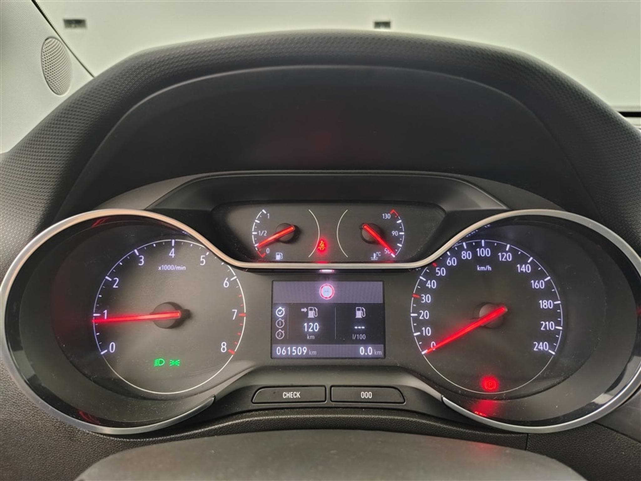 Opel Crossland 1.2 Turbo ECOTEC Ultimate S/S (2022) - Photo 10