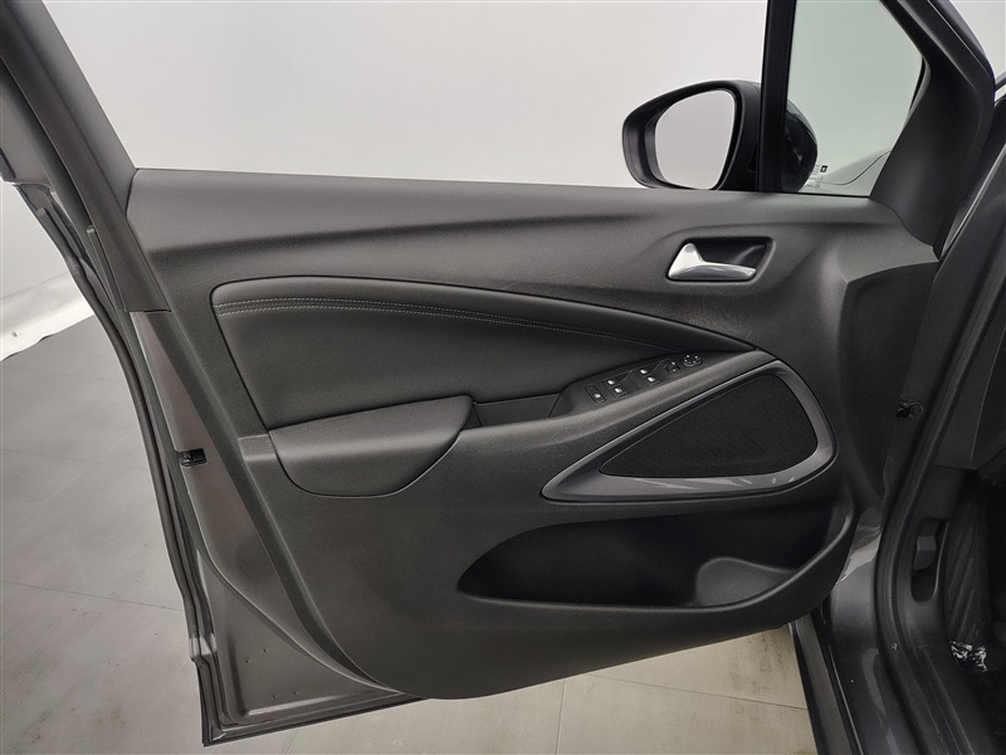 Opel Crossland 1.2 Turbo ECOTEC Ultimate S/S (2022) - Photo 16