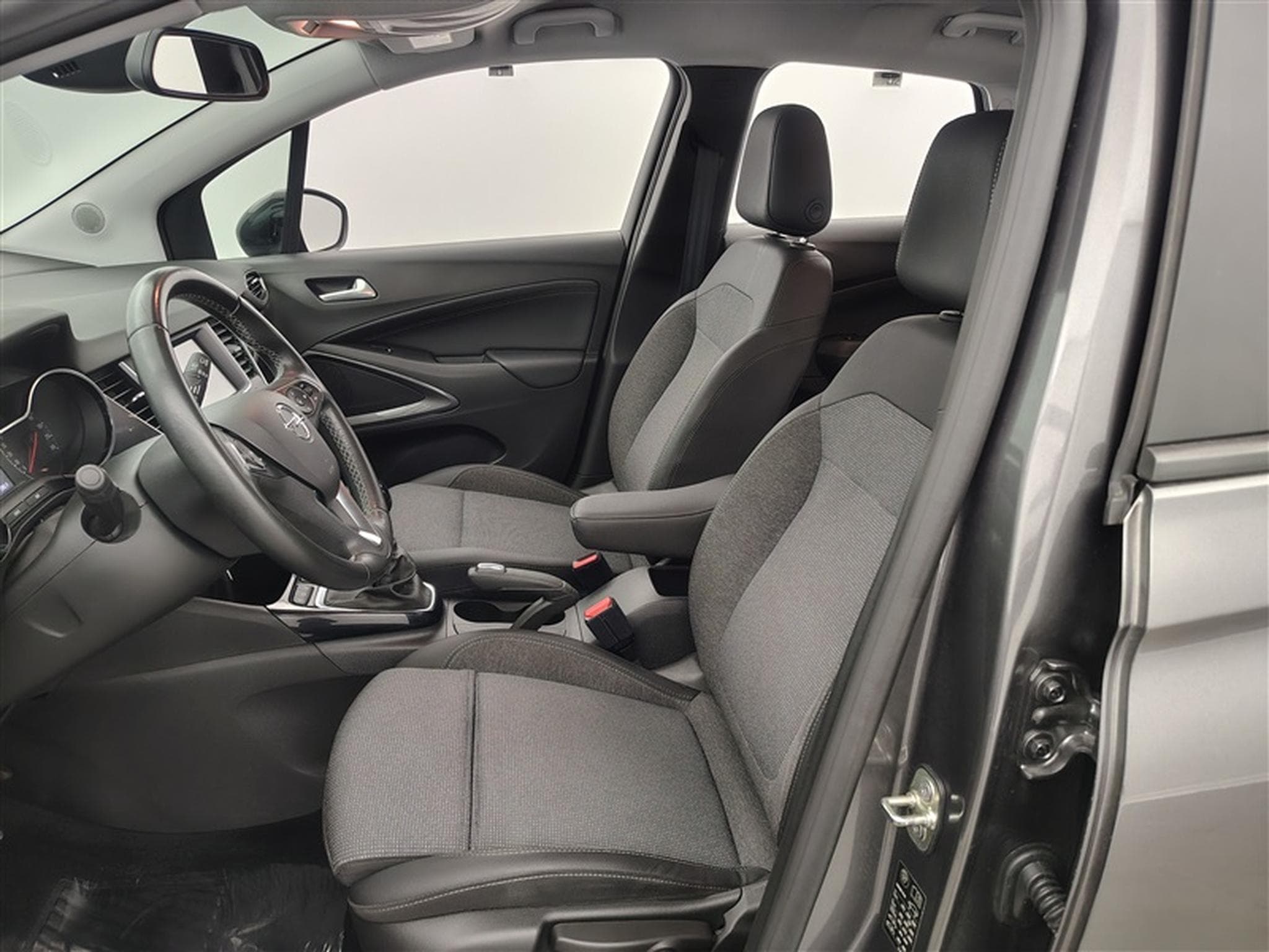 Opel Crossland 1.2 Turbo ECOTEC Ultimate S/S (2022) - Photo 7
