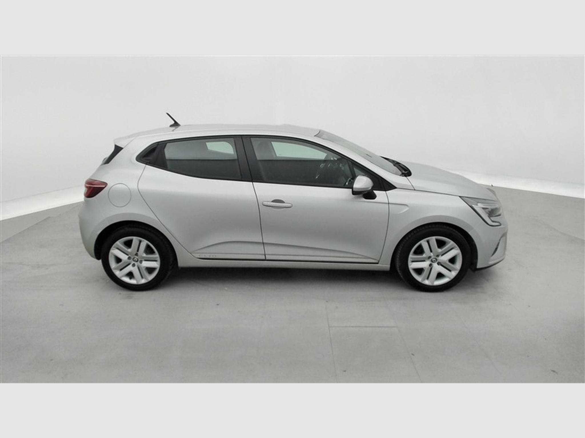 Renault Clio 1.0 TCe Equilibre GPF (2022) - Photo 23