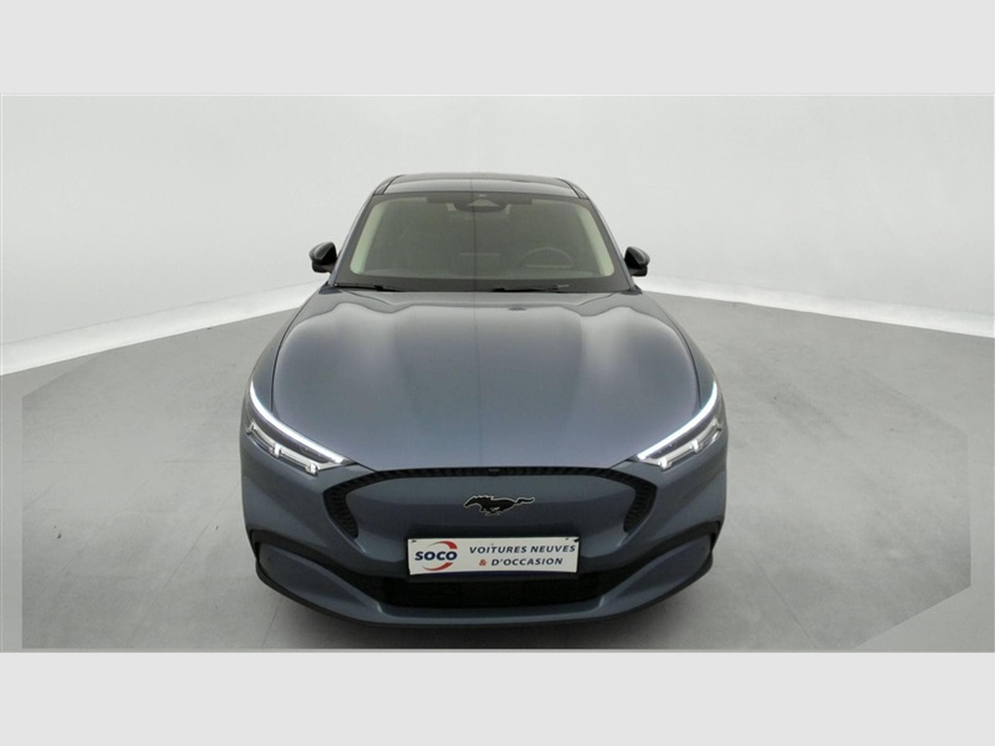 Ford Mustang Mach-E 76 kWh Technologie Pack CUIR/NAVI/FULL LED (2024) - Photo 4