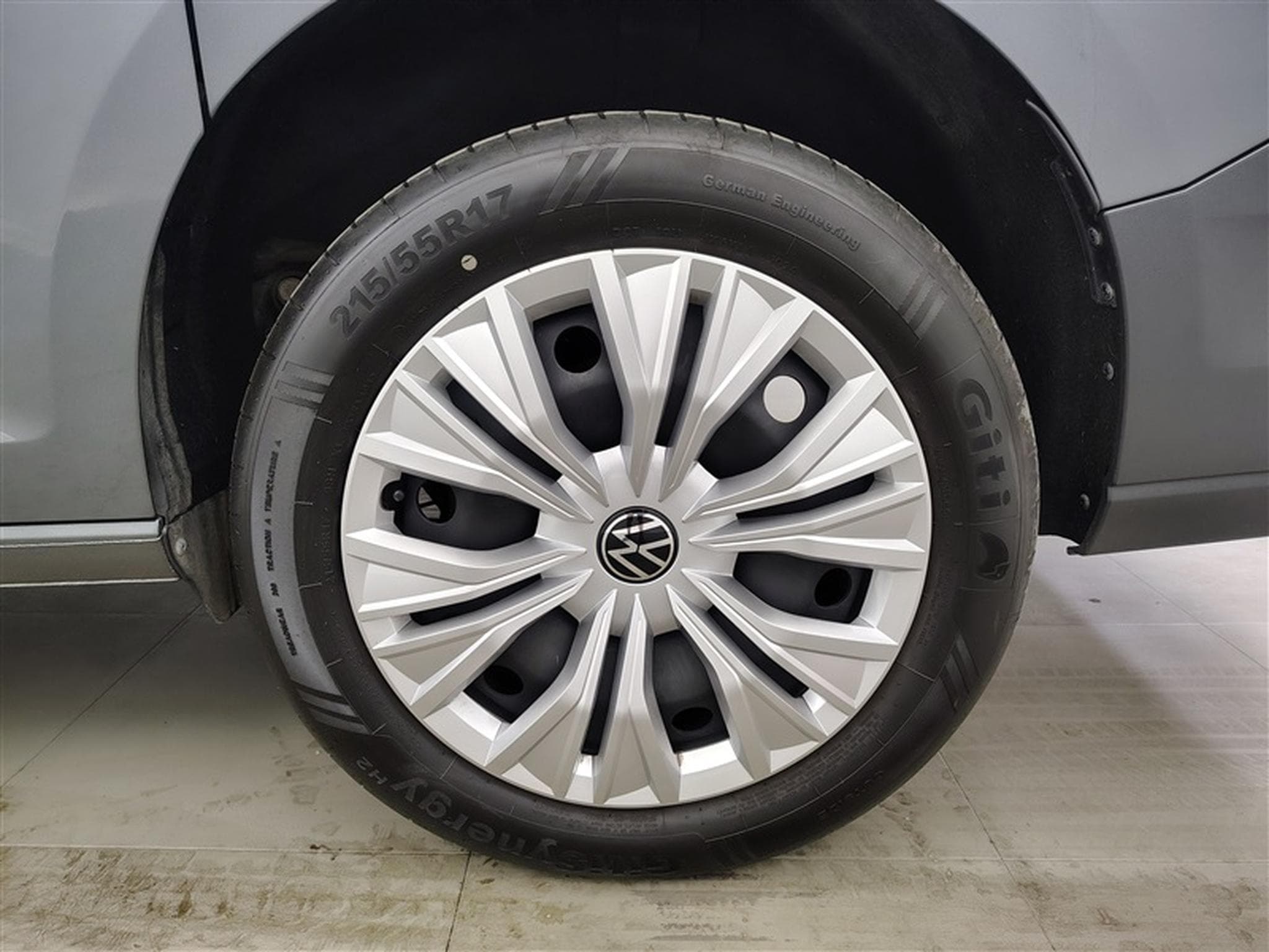 VW Caddy TDi Double cabine Navi / PDC (2024) - Photo 6