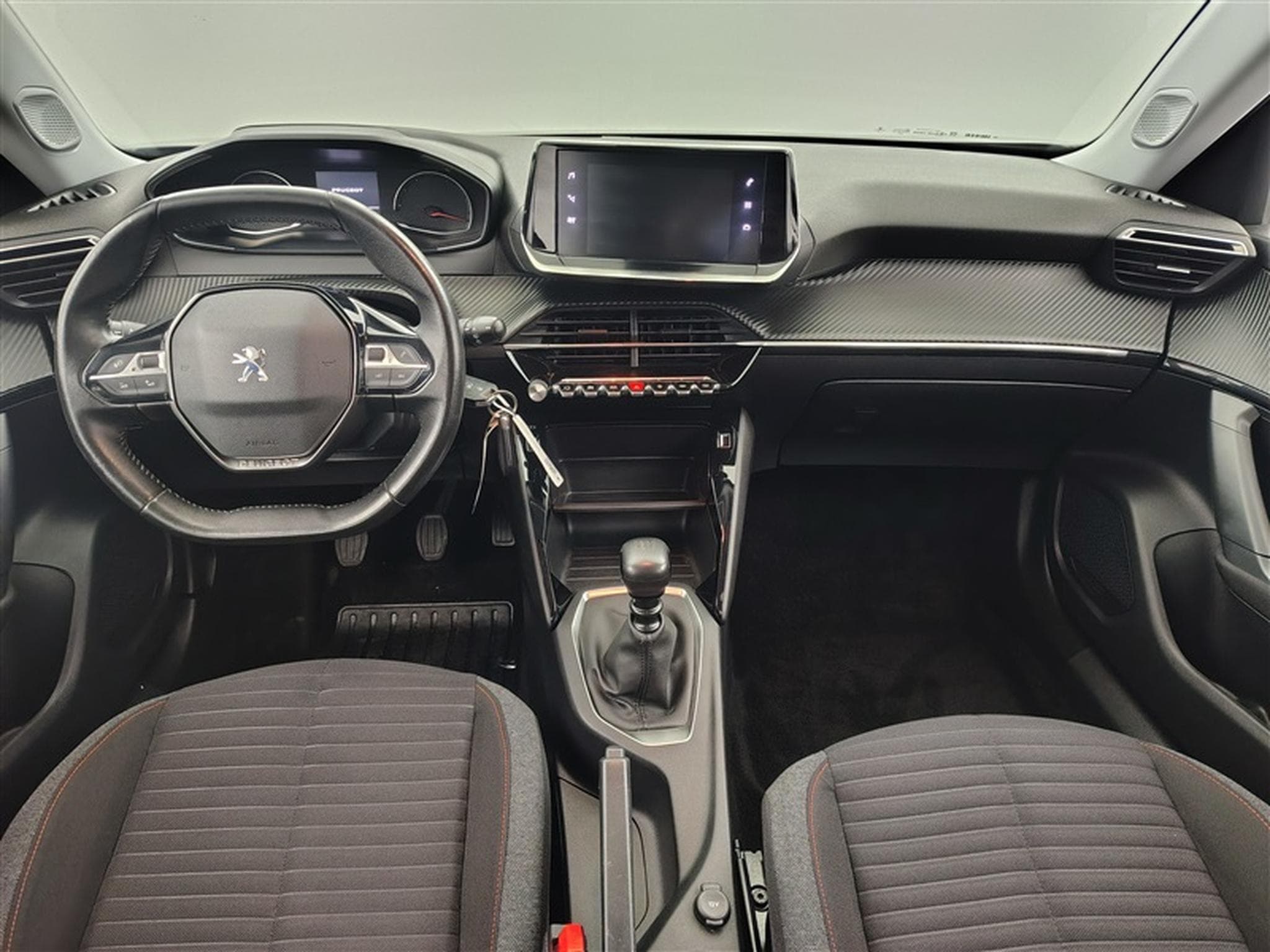 Peugeot 2008 1.2 PureTech Active NAVI/PDC (2020) - Photo 8