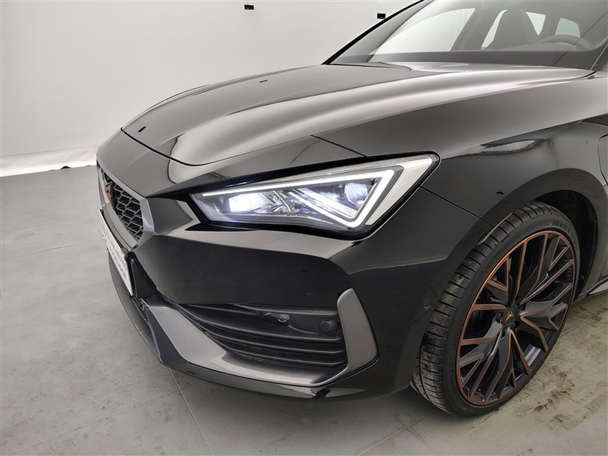 Cupra Leon Leon ST e-Hybrid 1.4 PHEV  Cuir/Siège élec./Toit Pano/... (2021) - Photo 15