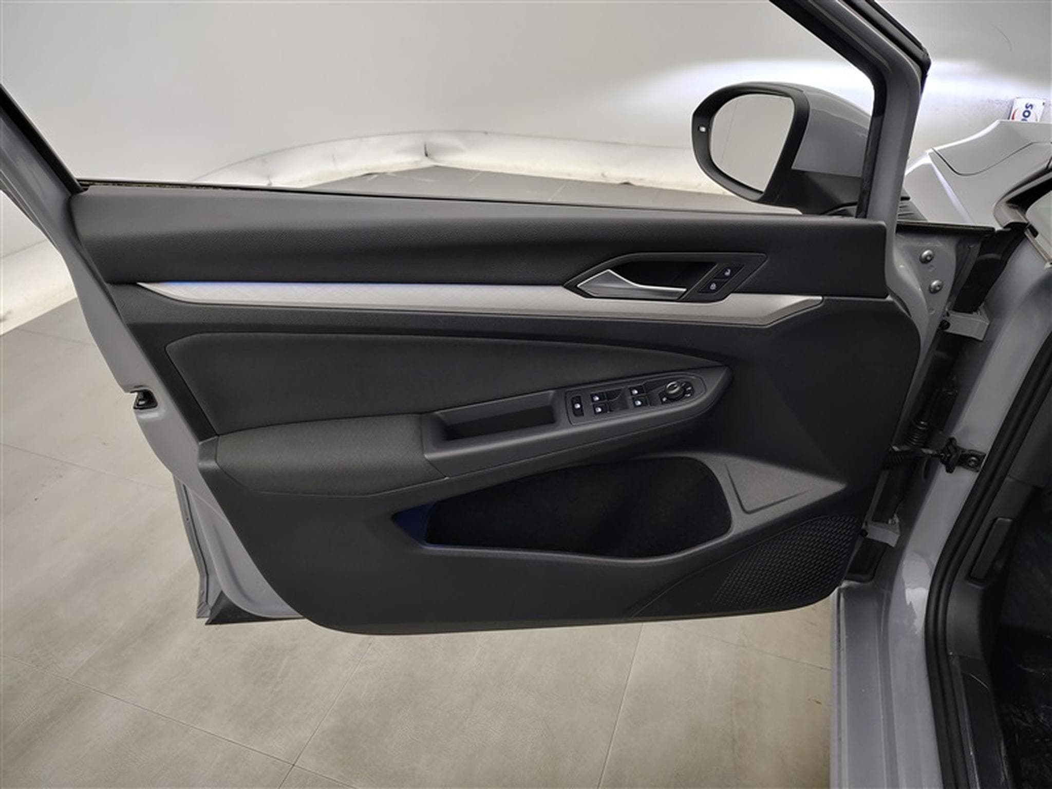 VW Golf 1.0 TSI 110cv Life CARPLAY / CLIM / FULL LED (2022) - Photo 17