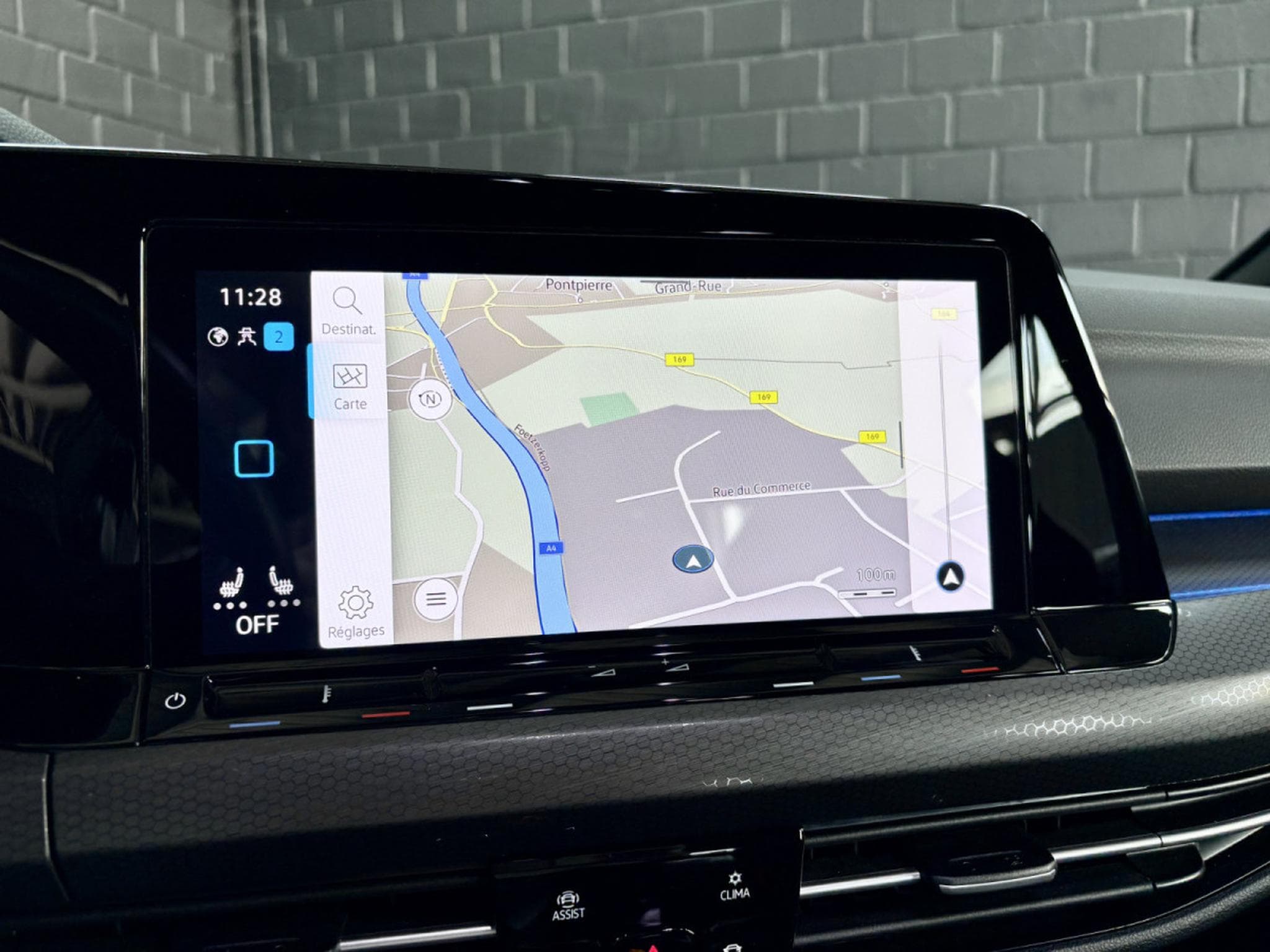 VW Golf GTI 2.0 TSI BVM6 245 CV *BOITE MECA* ACC * CARPLAY* (2023) - Photo 18