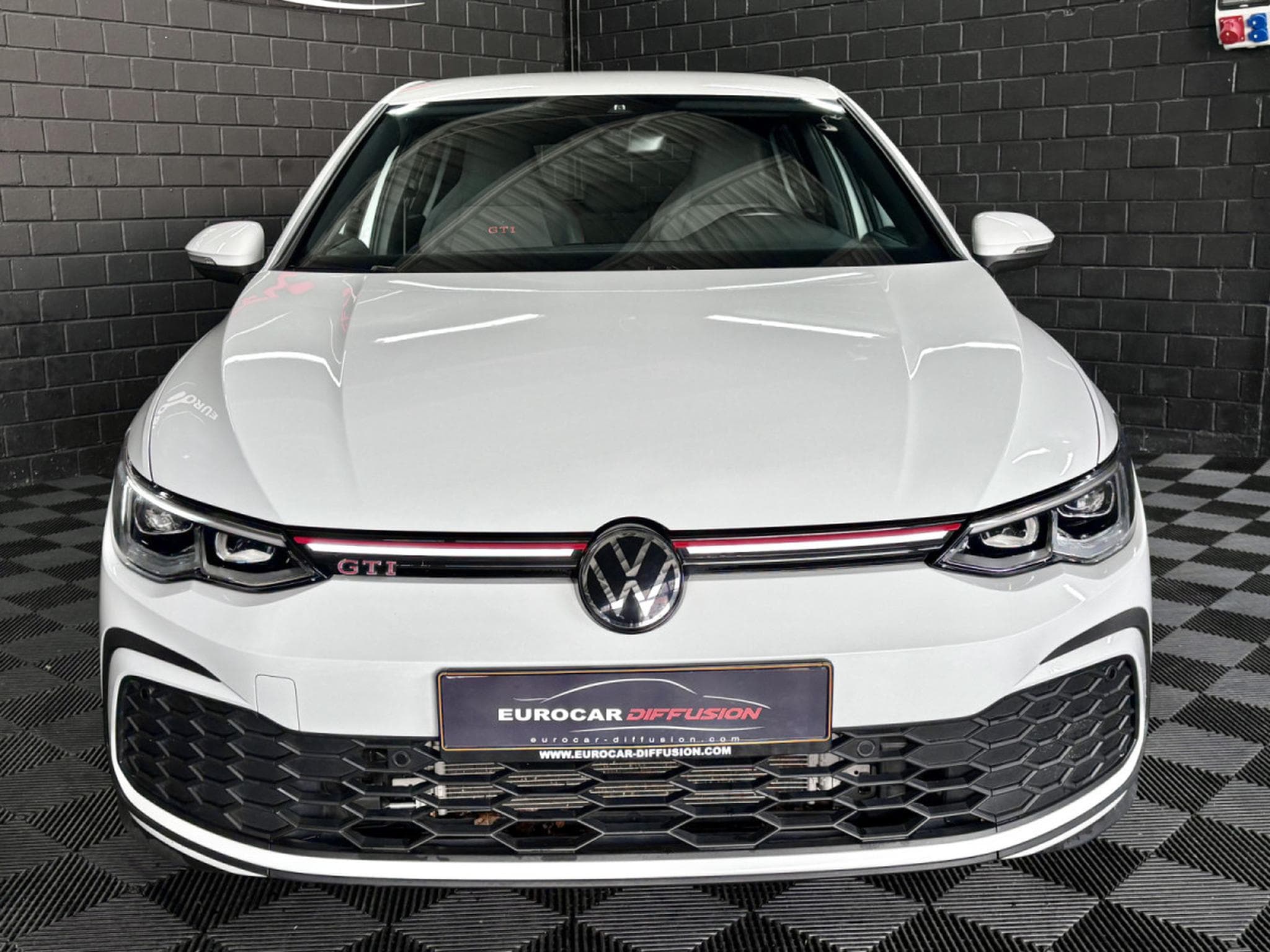 VW Golf GTI 2.0 TSI BVM6 245 CV *BOITE MECA* ACC * CARPLAY* (2023) - Photo 2