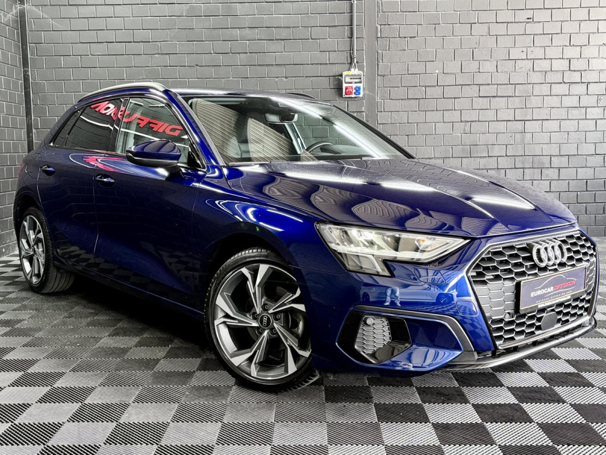 Audi A3 Sportback Advanced 30 TFSI 110 CV *ATTELAGE* * 18" * (2023) - Photo 3