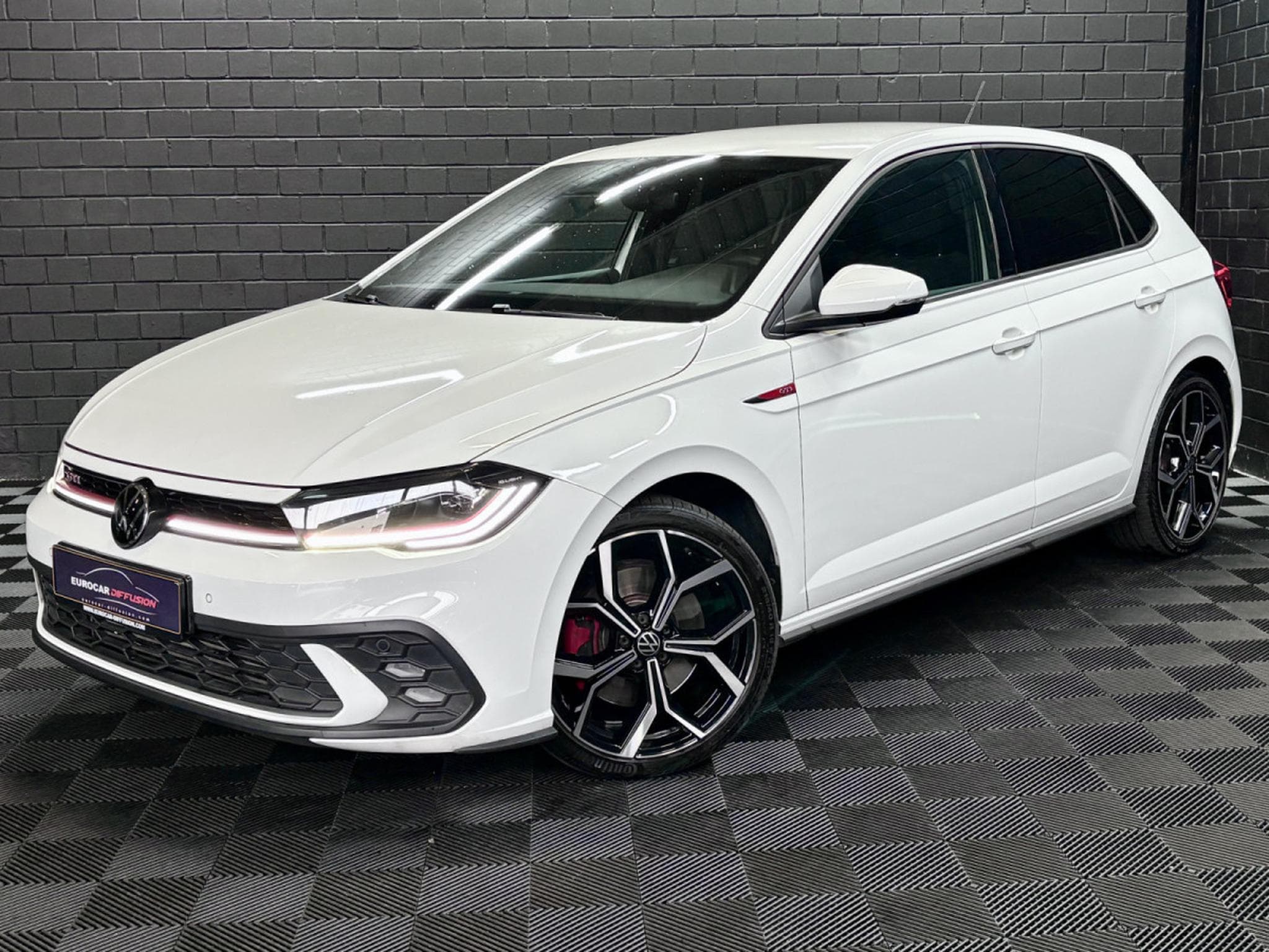 VW Polo 2.0 TSI 207 CV DSG7 *CAM* BEATS * MATRIX* (2023) - Photo 1