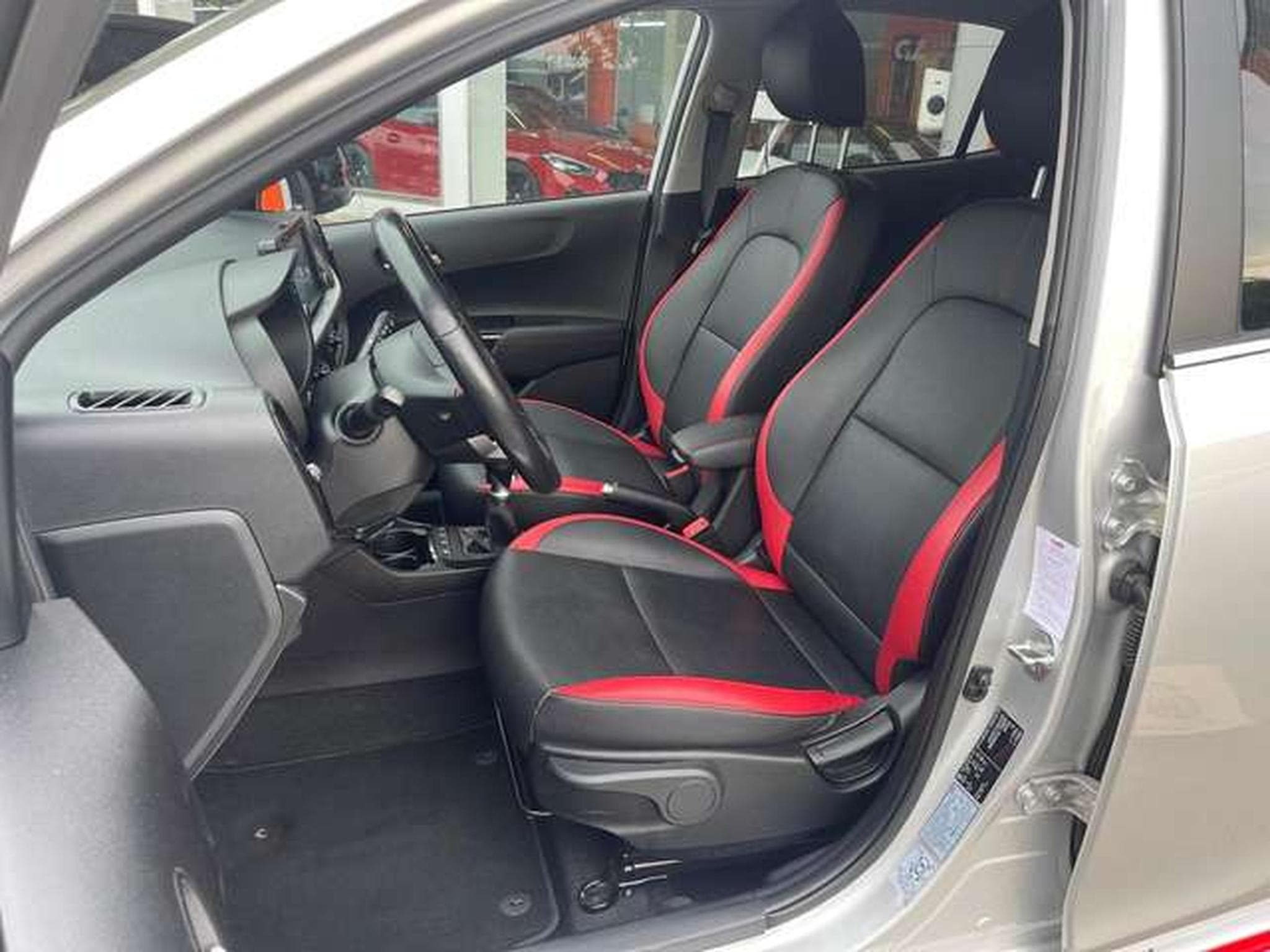 Kia Picanto GT LINE - GARANTIE JUSQU'A 36 MOIS (2020) - Photo 10