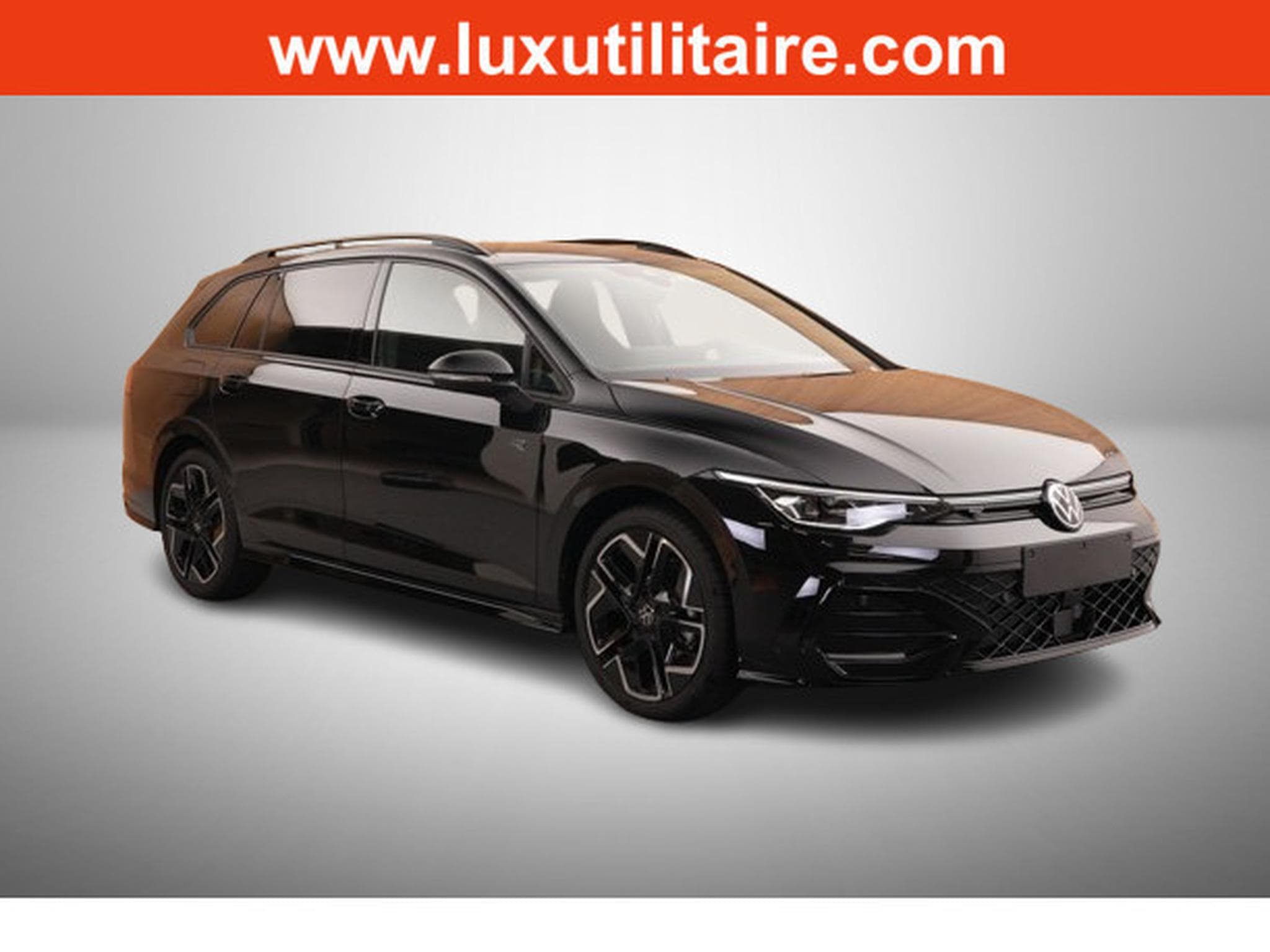 VW Golf 1.5 eTSI mHEV 150 DSG R-Line (2025) - Photo 1
