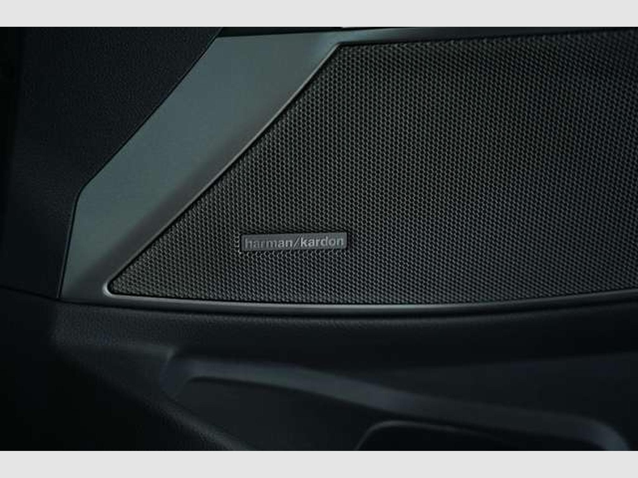 BMW M3 xD Competition 1.H *20 *H&K *Carbon (2022) - Photo 42
