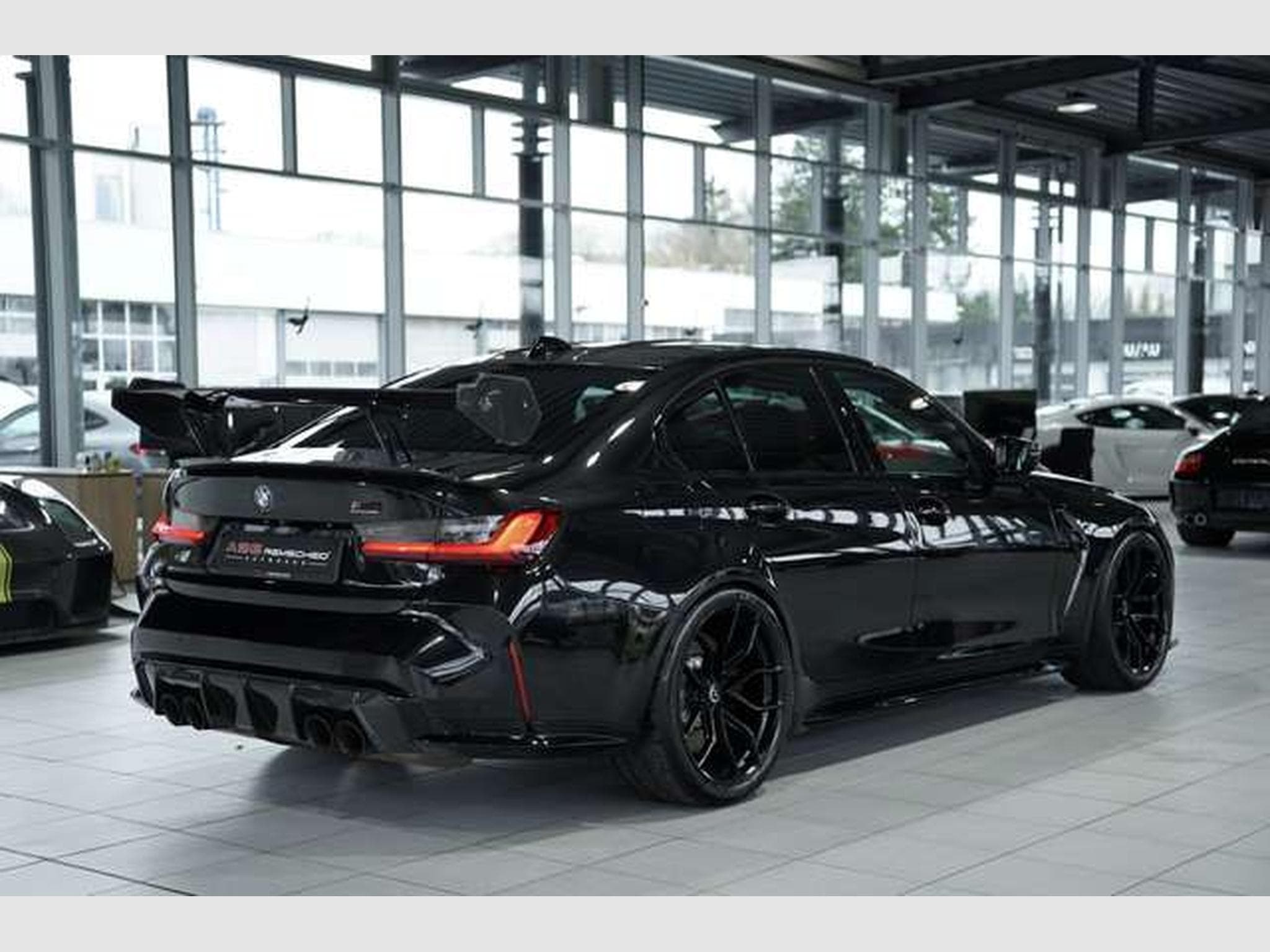 BMW M3 xD Competition 1.H *20 *H&K *Carbon (2022) - Photo 7