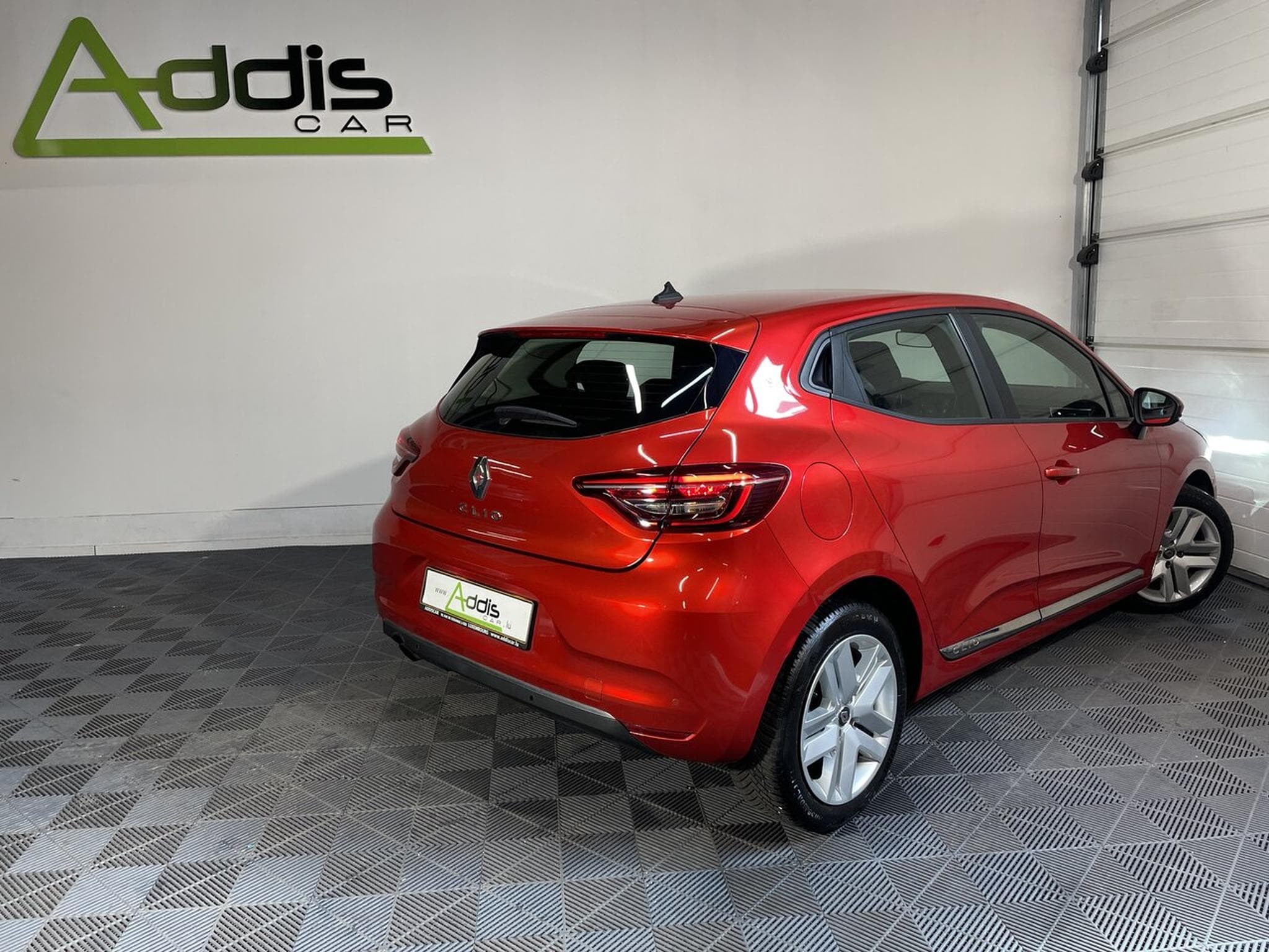 Renault Clio V 1.0 TCE 100 CORPORATE GPS BLUETOOTH (2020) - Photo 2