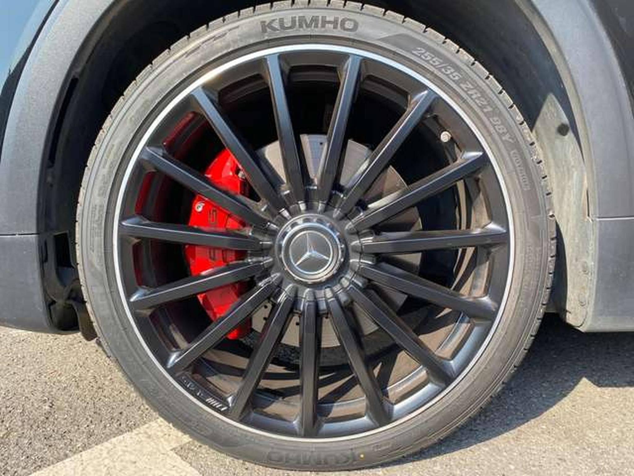 Mercedes GLB 35 AMG AMG GLB 35 4Matic AMG Speedshift DCT 8G (2024) - Photo 18