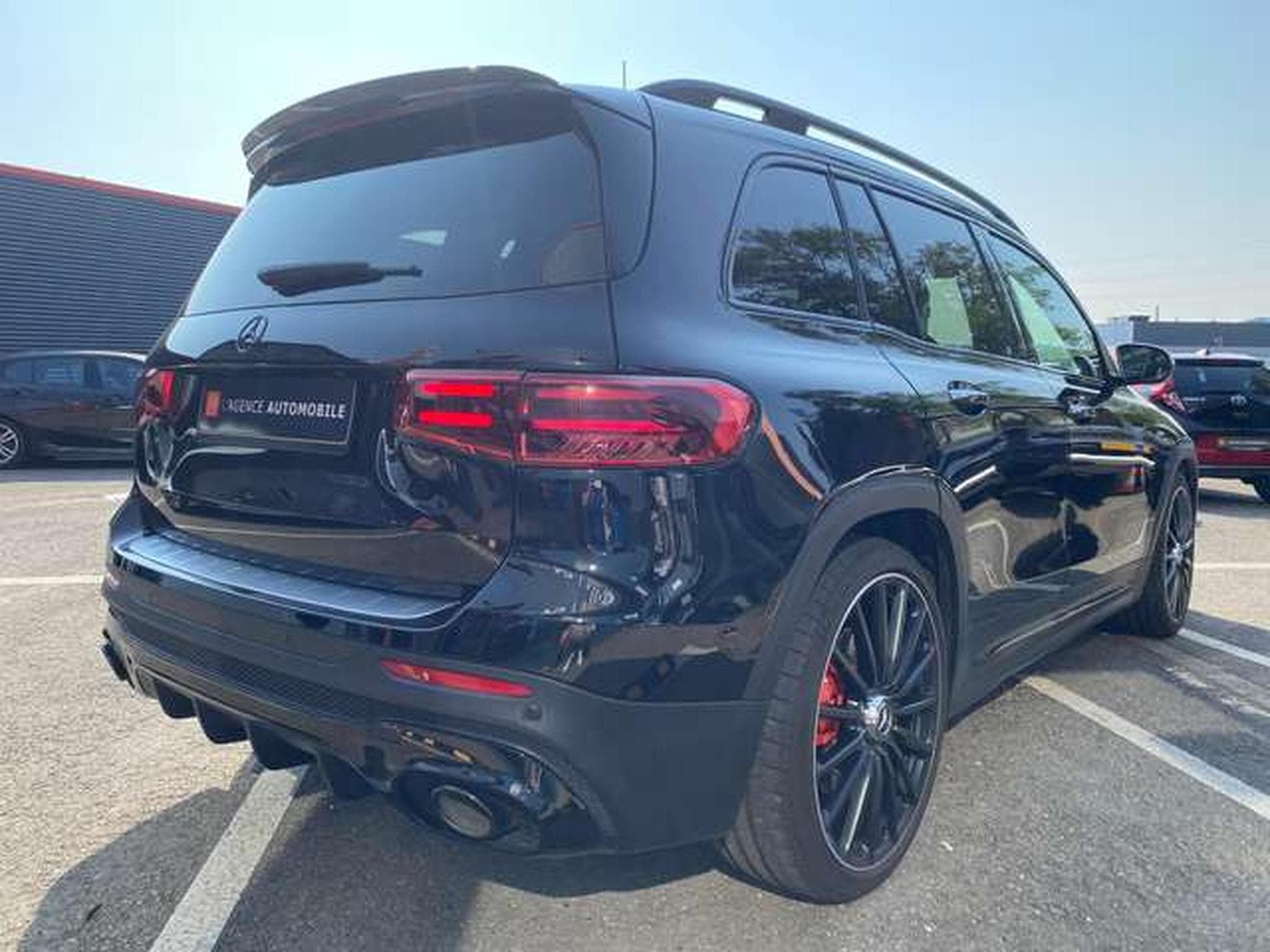 Mercedes GLB 35 AMG AMG GLB 35 4Matic AMG Speedshift DCT 8G (2024) - Photo 5