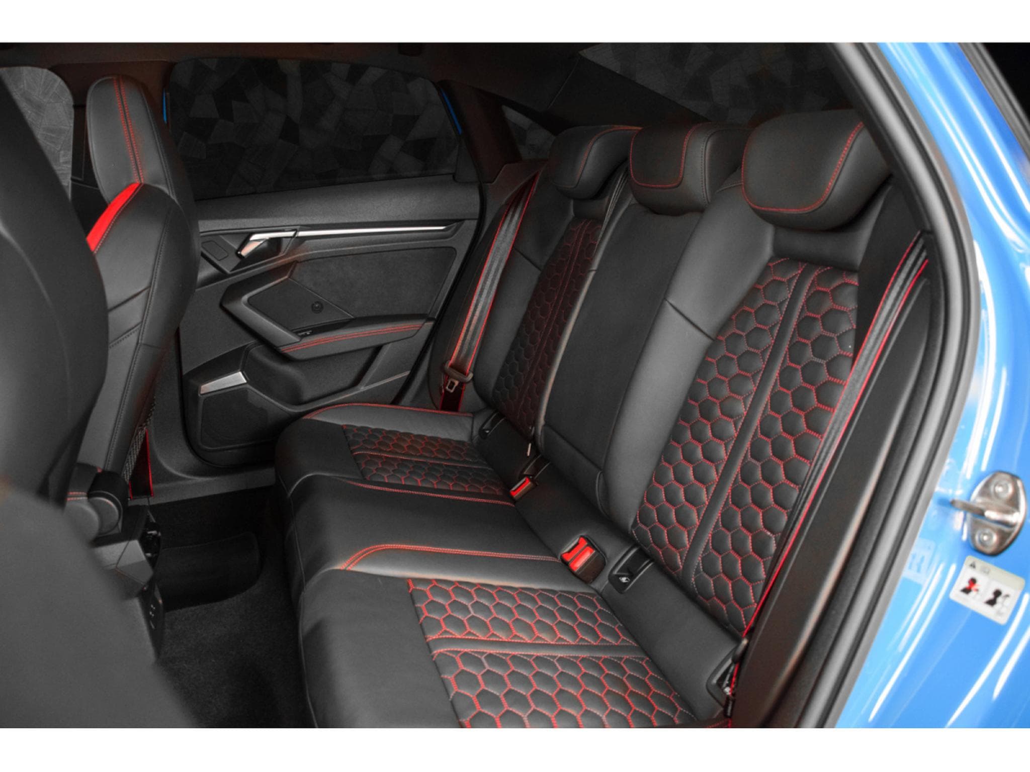 Audi RS3 BERLINE - BLEU TURBO (2022) - Photo 11