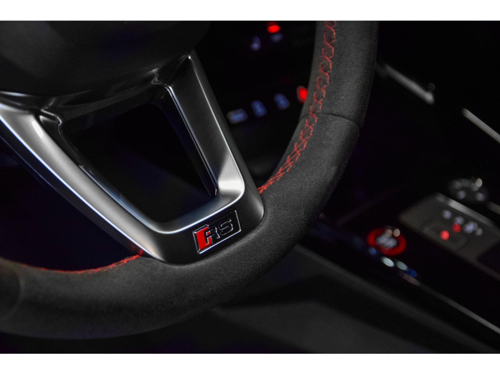 Audi RS3 BERLINE - BLEU TURBO (2022) - Photo 25