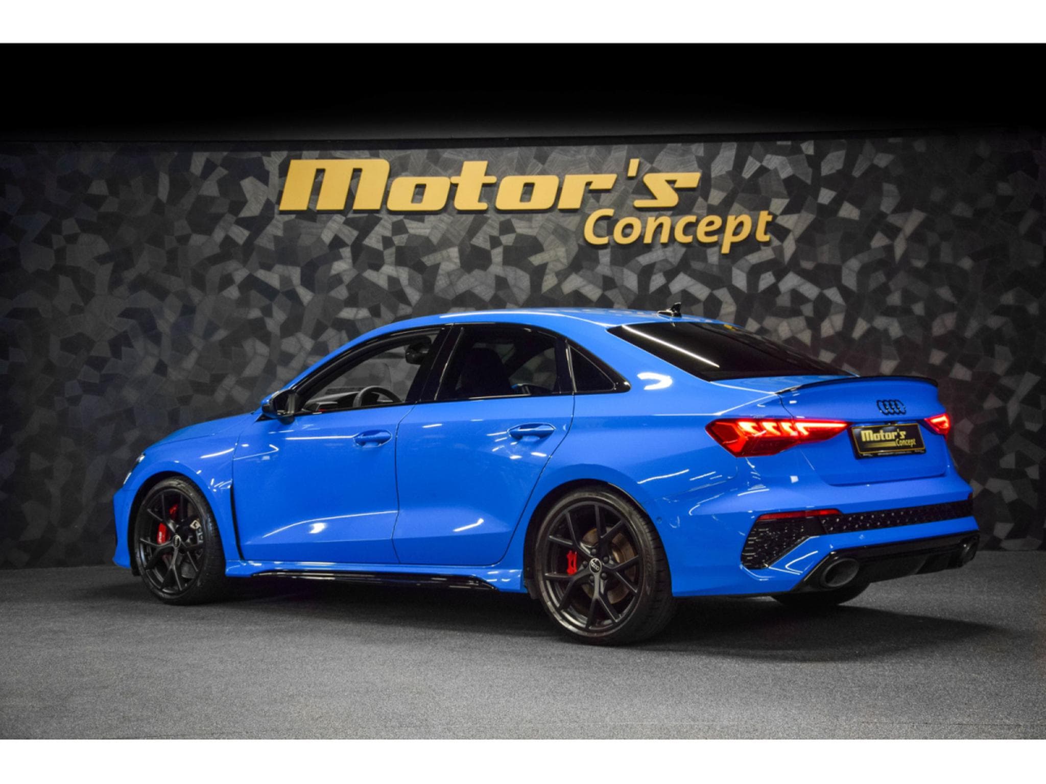 Audi RS3 BERLINE - BLEU TURBO (2022) - Photo 7