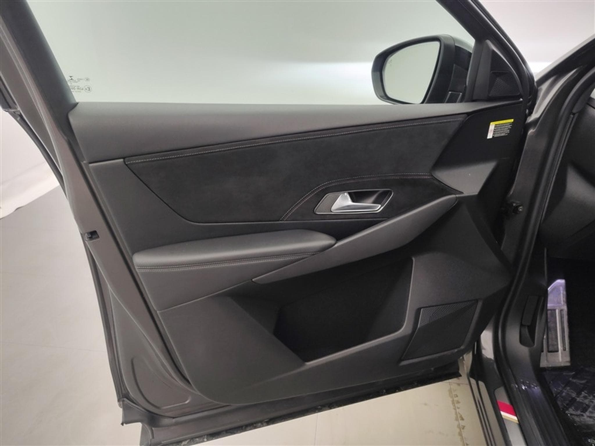 DS Automobiles DS7 1.5 HDI EAT8 Performance Line *NAVI/CARPLAY/S-CUIR* (2023) - Photo 17