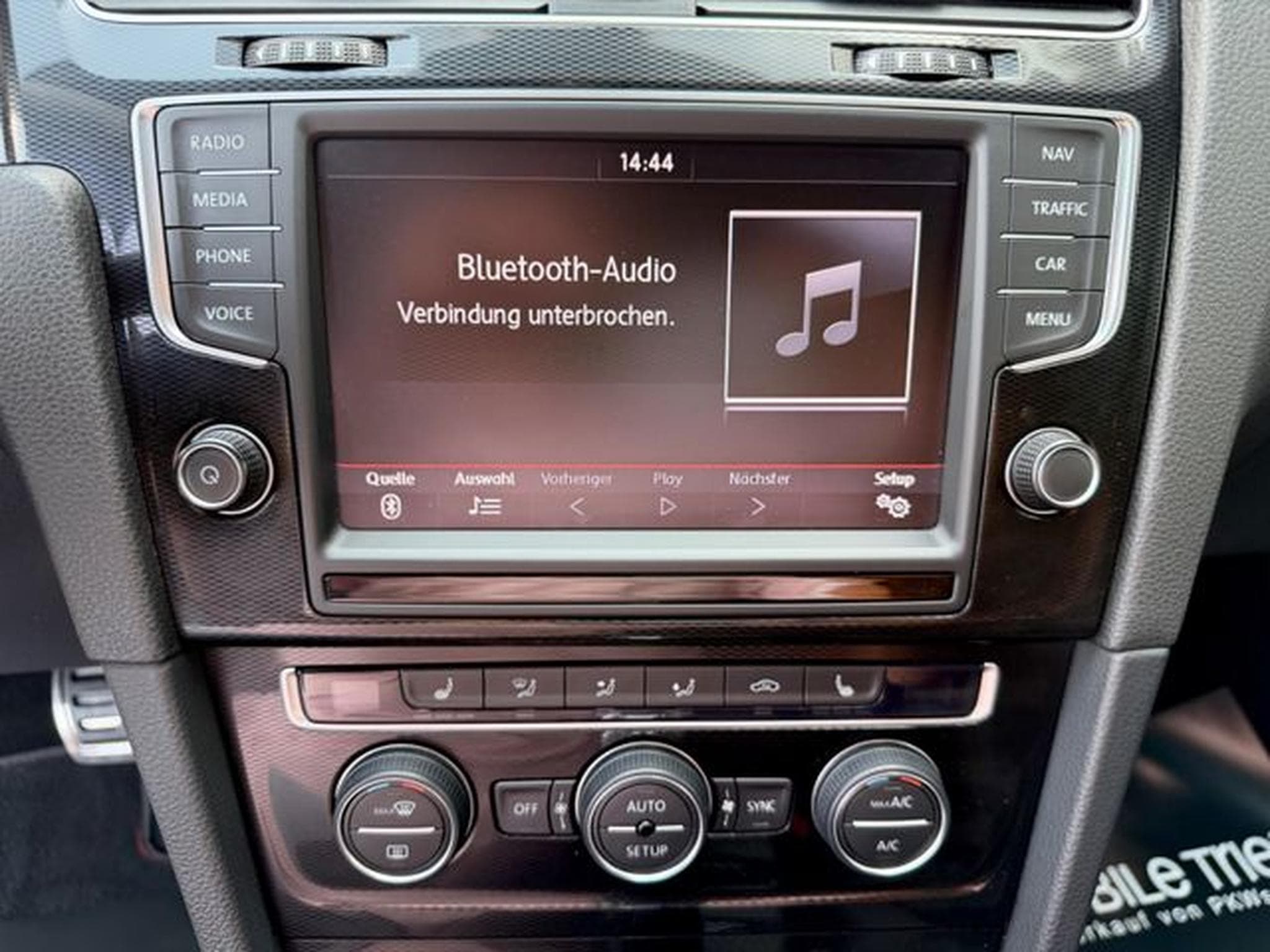 VW Golf Golf VII GTI Performance *DYNAUDIO*SPORTAUSPUFF* (2014) - Photo 19